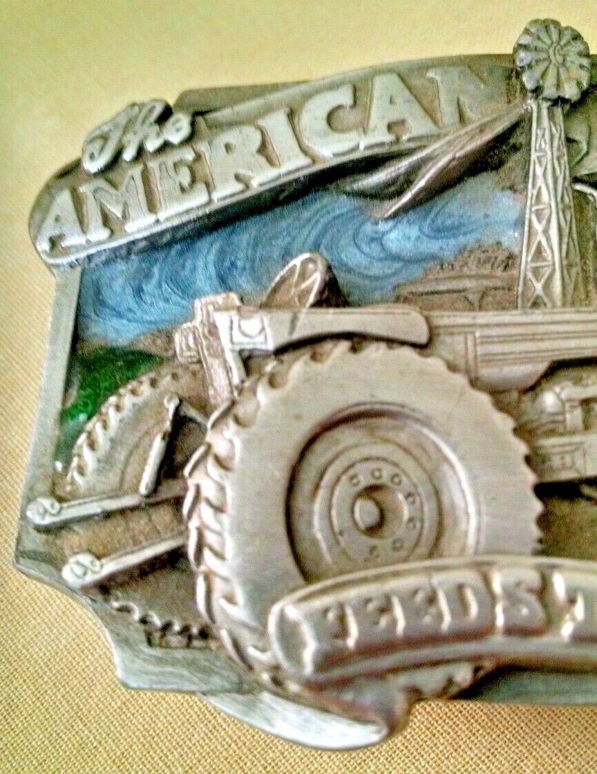 American Farmer Belt Buckle Siskiyou 1983 E-27 Feeds The World Tractor Cow Barn