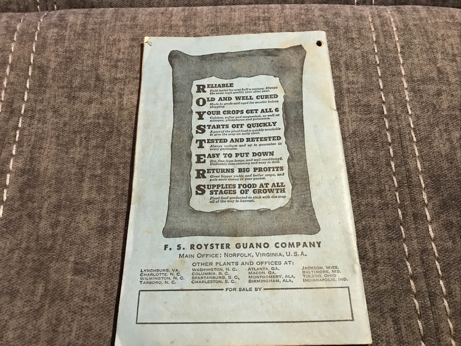 Vintage 1947 F.S.Royster Guano Farmer&rsquo;s Pocket Almanac Notebook