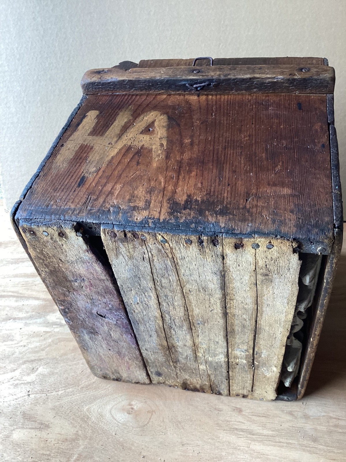 Primitive Wooden Crate Box Rustic Farmhouse Decor 12&Prime; x 12&Prime; x 15&Prime;