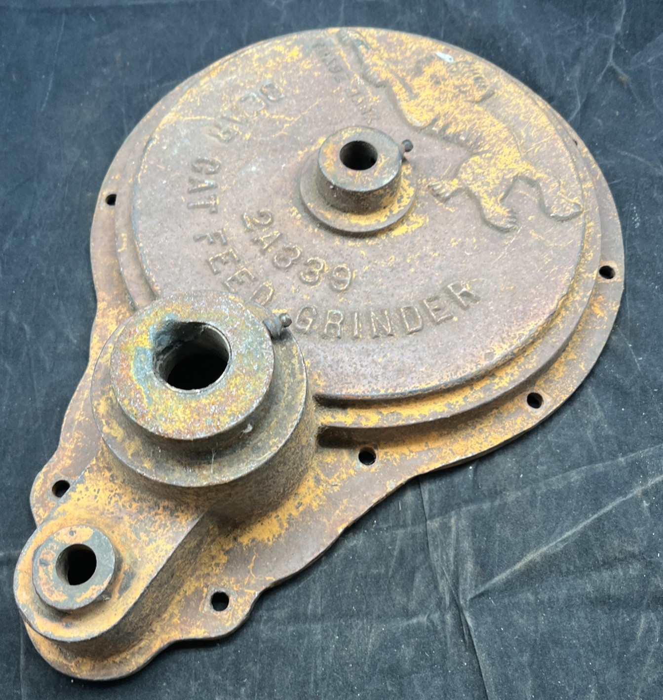 @JO2 Vintage Bear Cat Feed Grinder Original Cover 24339