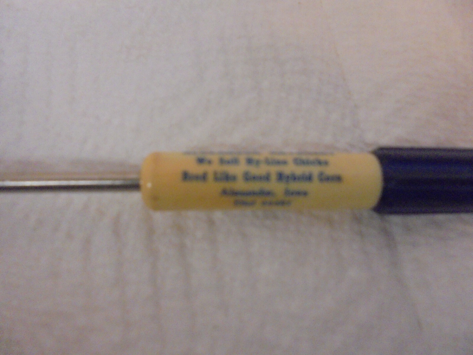 7&Prime; screwdriver alexander hatchery we sell hy-line chicks alexander iowa