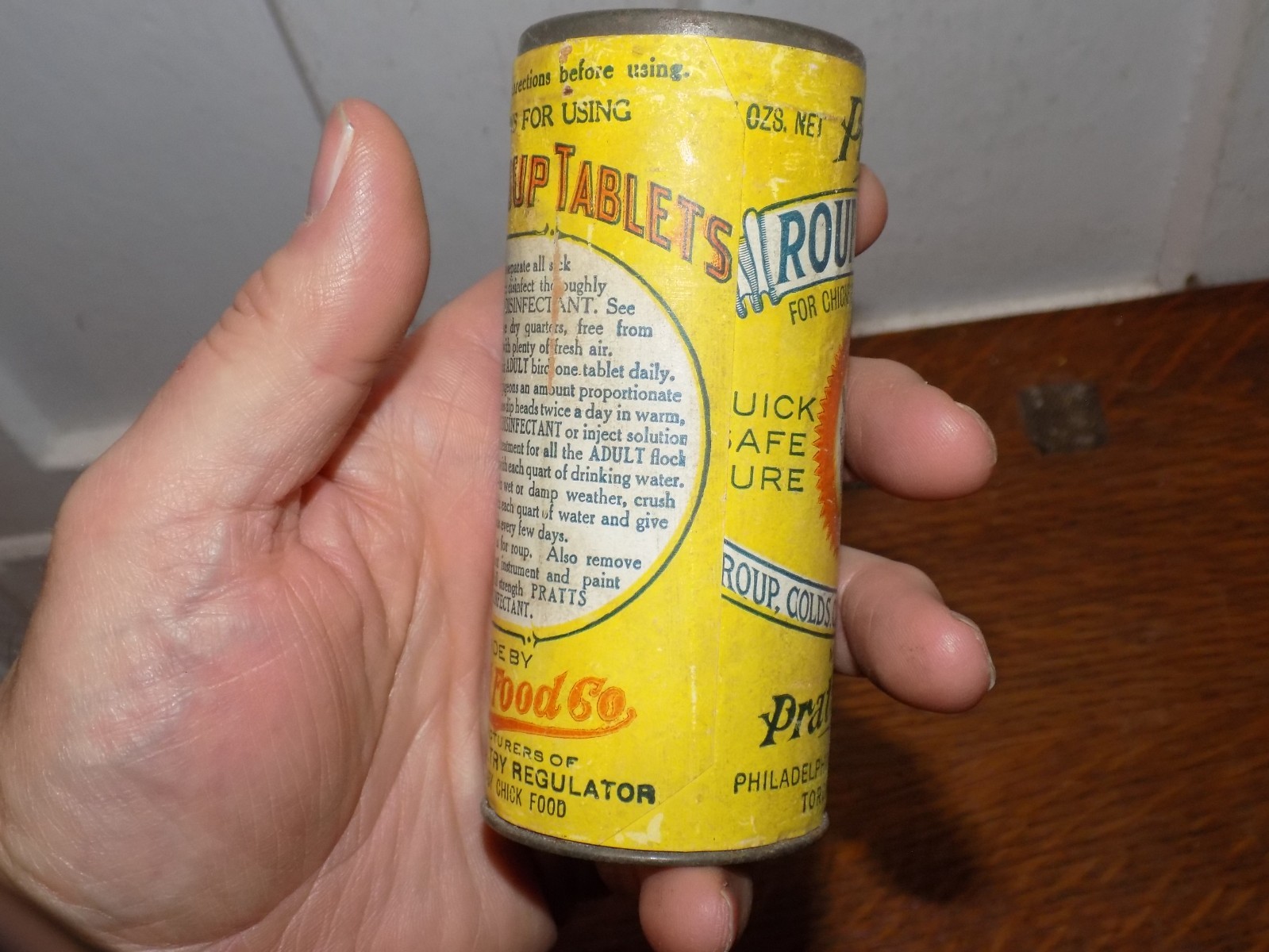 Vintage Pratt’s Roup Tablets 8 Ounce Cardboard Unopened Package