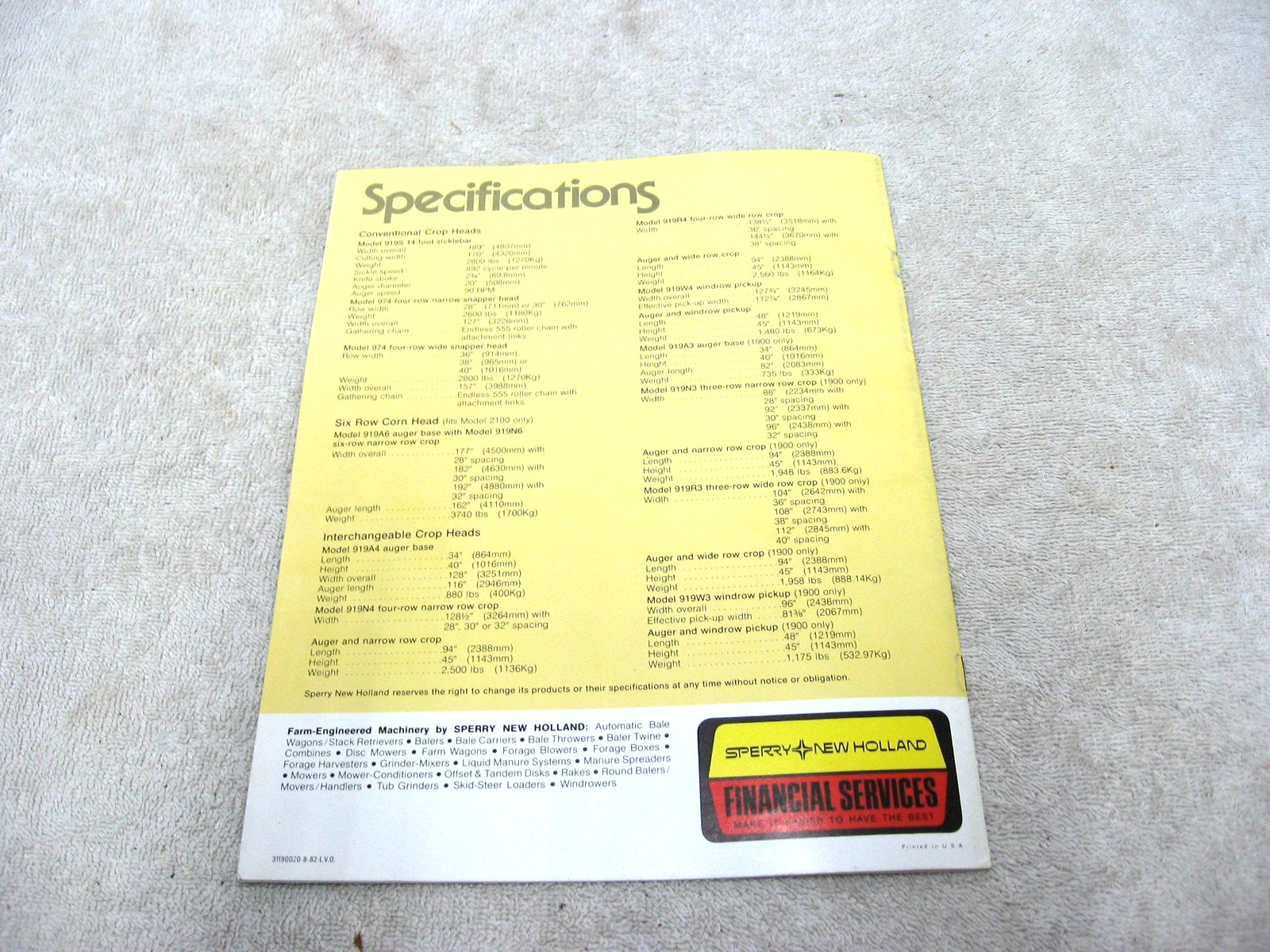 VINTAGE 1982 NEW HOLLAND SELF PROPELLED HARVESTER BROCHURE 1900 2100