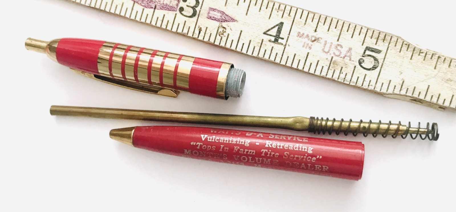 Vintage Watt&rsquo;s DX Advertising Pen Farm Tire Service Monte&rsquo;s Dealer Montezuma IA