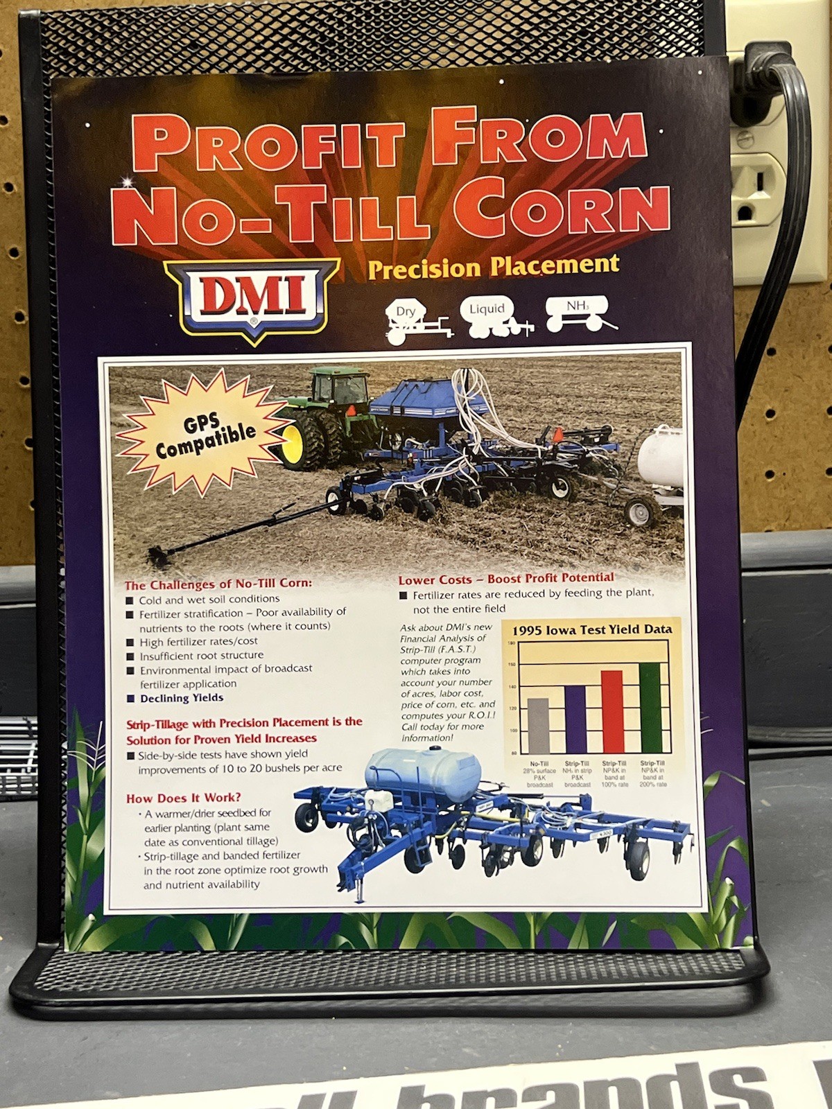 1990s DMI Farm Equipment Precision Placement Goodfield, IL Nutri-Plac’r Brochure