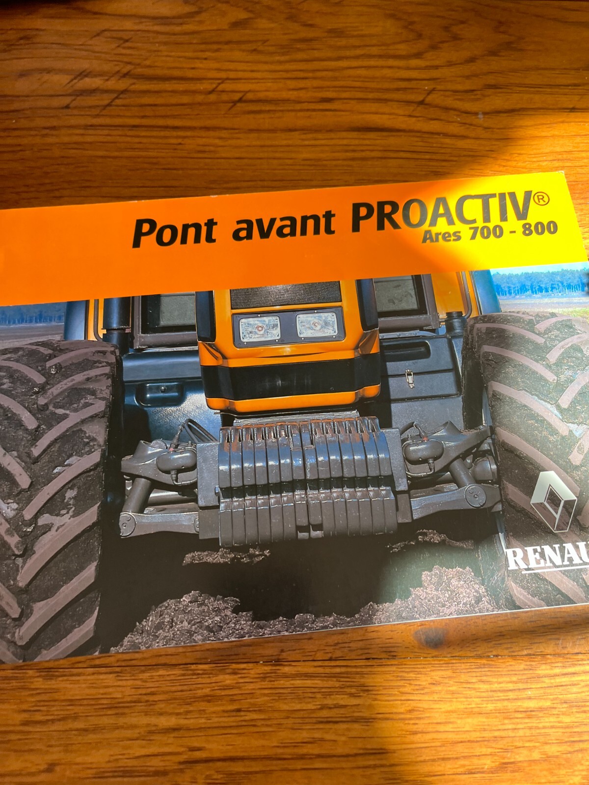 Renault Ares 700-800 Series Tractor Brochure FCCA