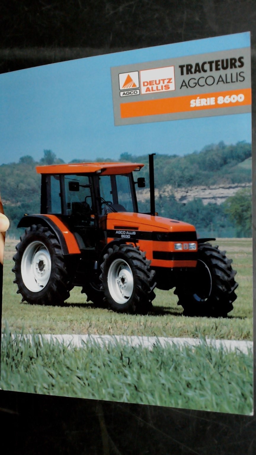 Deutz Allis Agriculture Brochure Série 8600 Tractor Specs Catalog