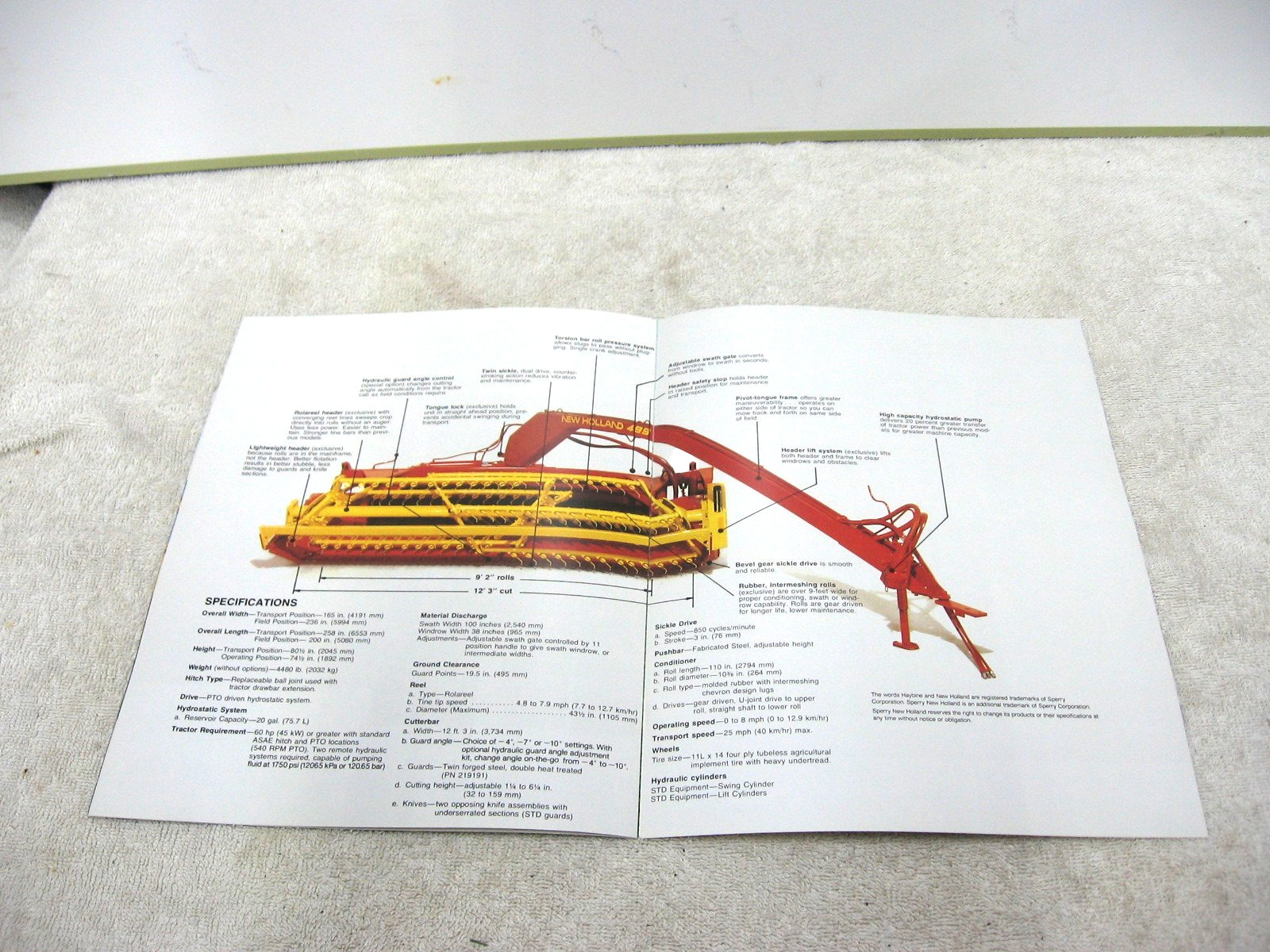 VINTAGE 1984 NEW HOLLAND TRACTOR HAYBINE CONDITIONER BROCHURE 499