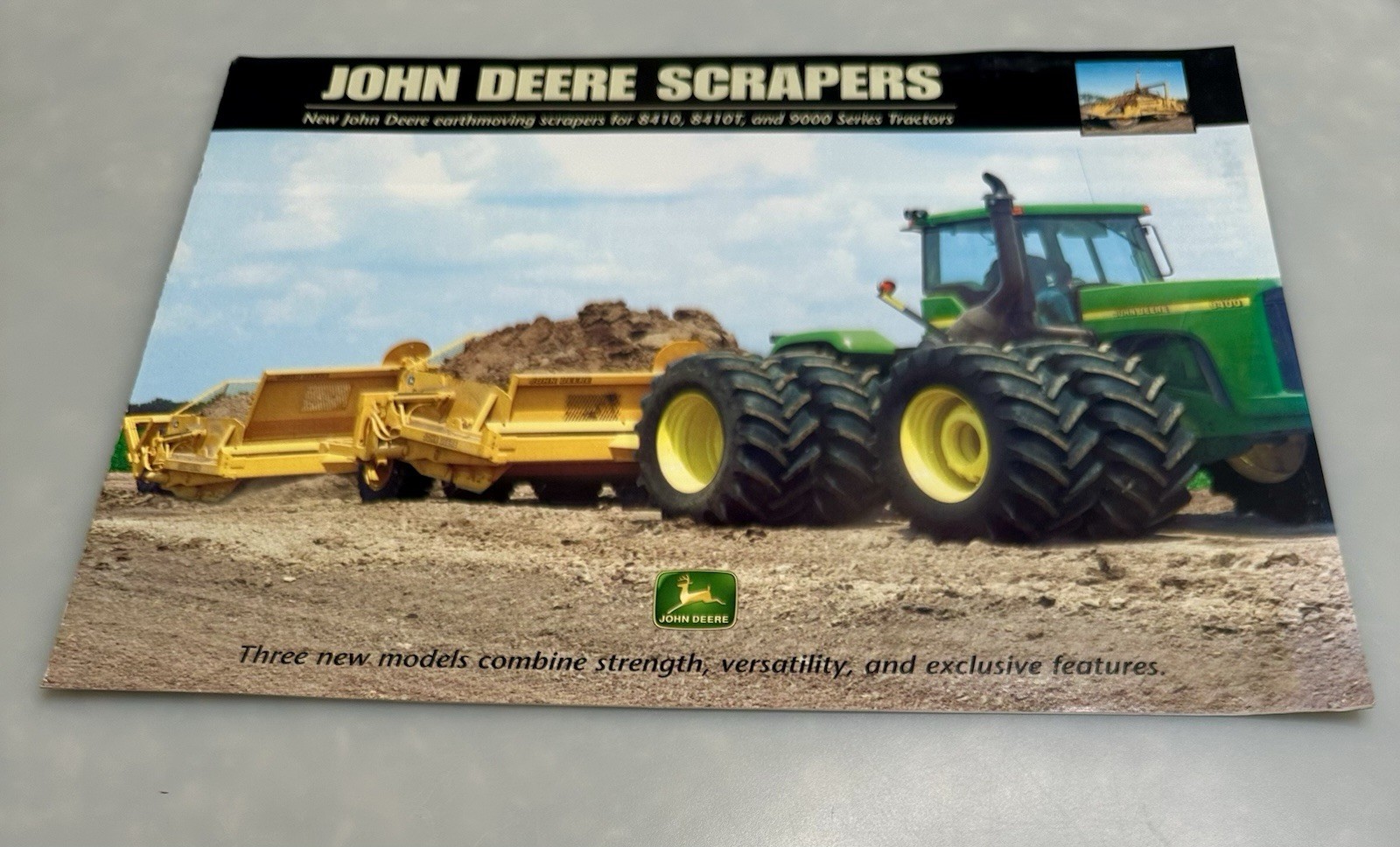 John Deere Scrapers 2000 Brochure 8410, 8410T, 9000 Series Tractors