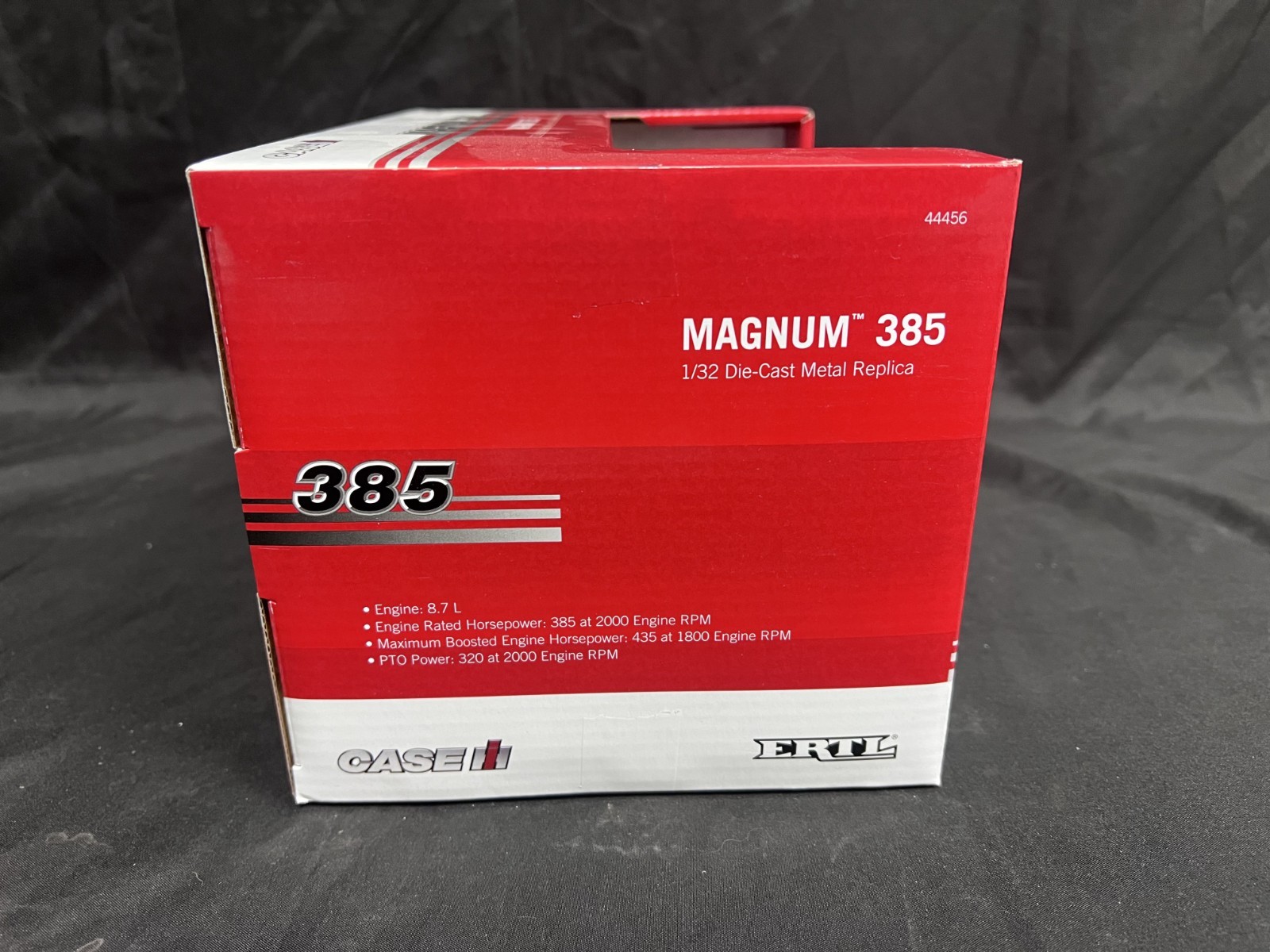 CASE H 385 MAGNUM 1/32 DIECAST REPLICA ZFN 44456
