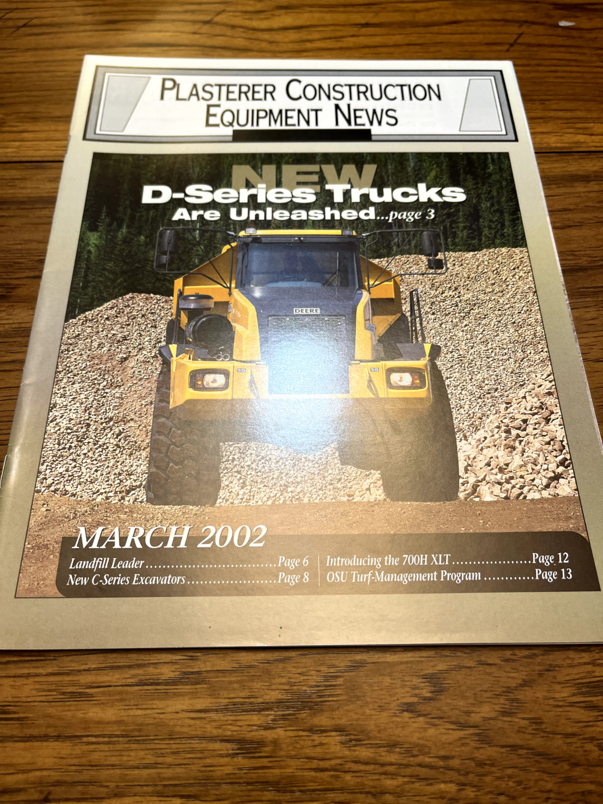 John Deere Plaster Construction Equipment News For March 2002 Brochure BAOH