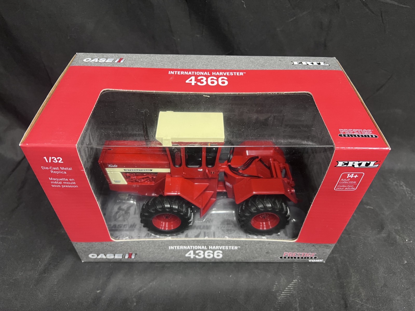CASE IH 4366 INERNATIONAL HARVESTER 1/32 SCALE DIE-CAST METAL REPLICA ZFN44431