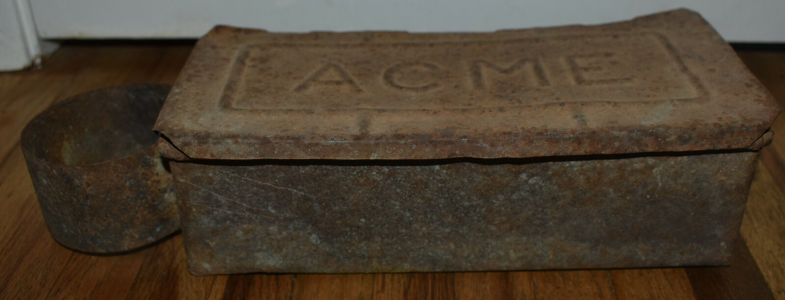 Antique Vintage ACME Farm Tractor Equipment Tool Box w Oil Can Ring