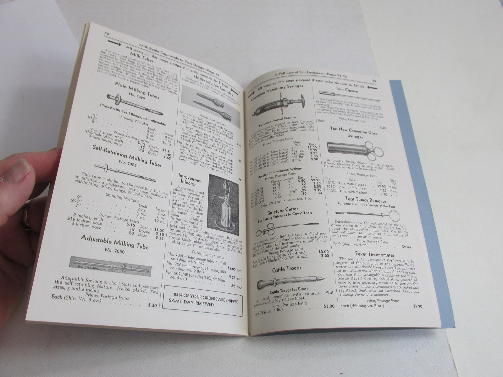 1949 DANA CO. Livestock Supplies Catalog, C.H. Dana Hyde Park Vermont , VT Cows