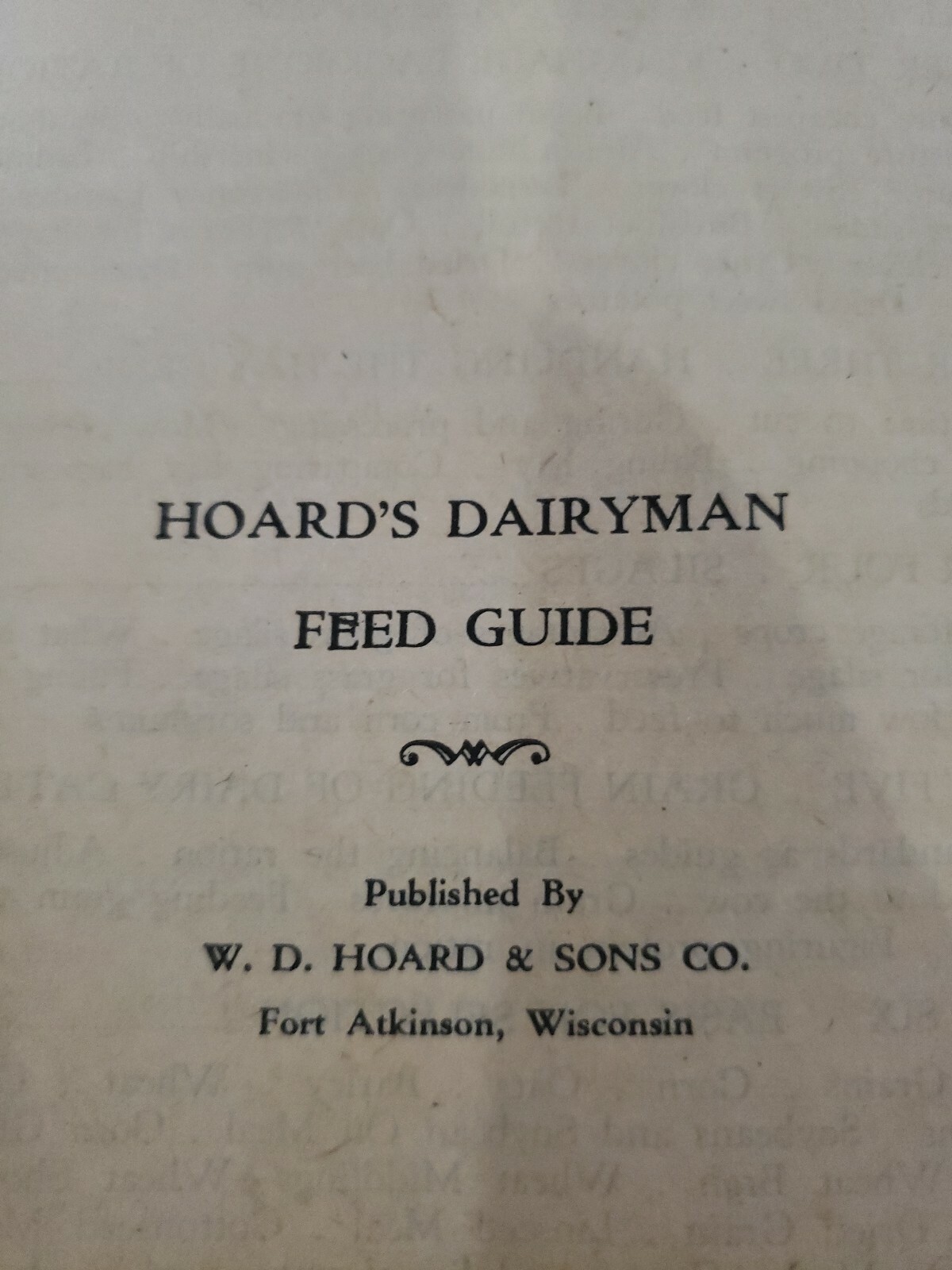 HOARDS DAIRYMAN FEED GUIDE CATTLE SWINE POULTRY FARM BOOK 1954 INSTRUCTION