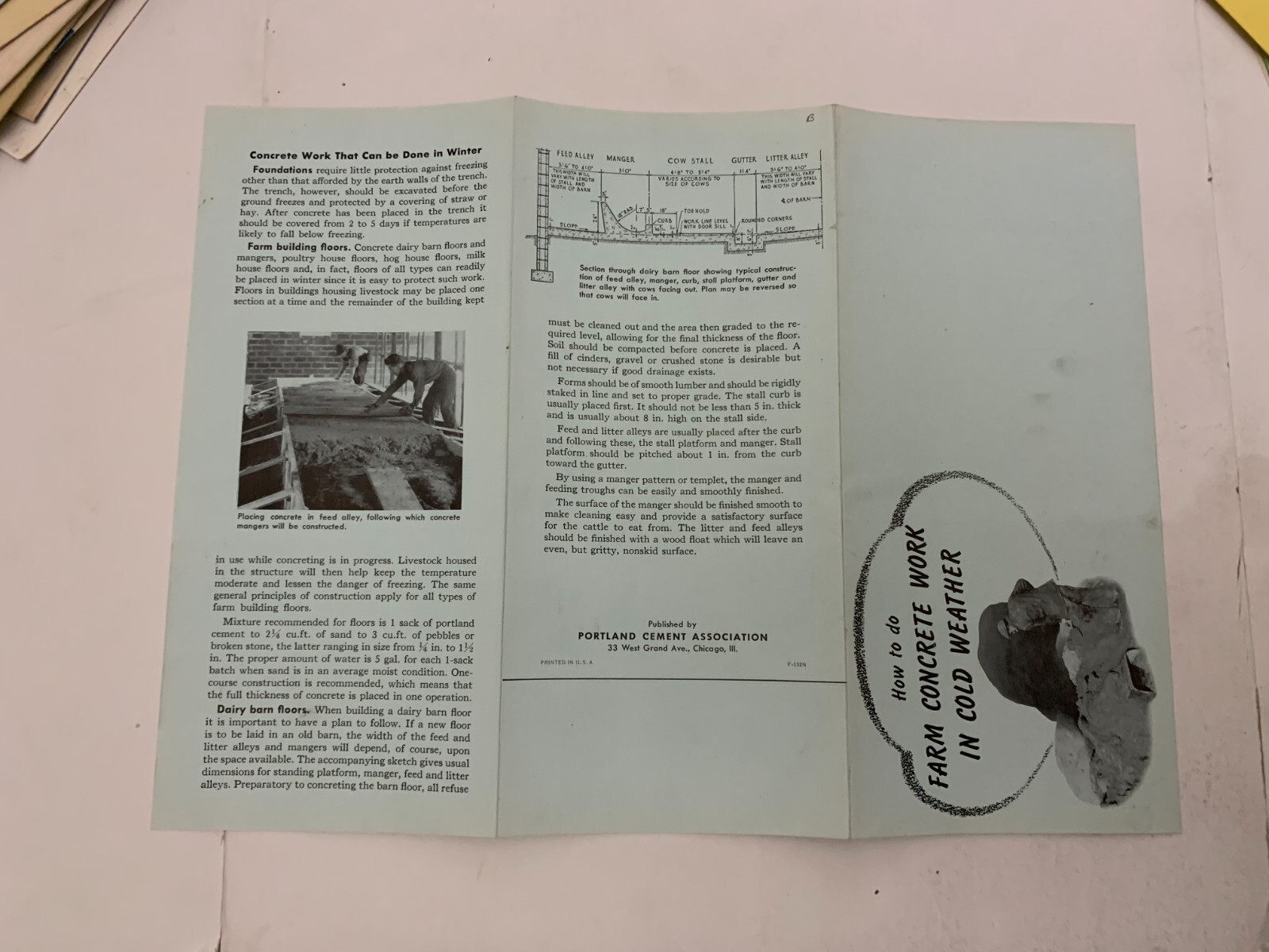 c1940 Portland Cement Co Des Moines Iowa Farm Concrete Work Brochure