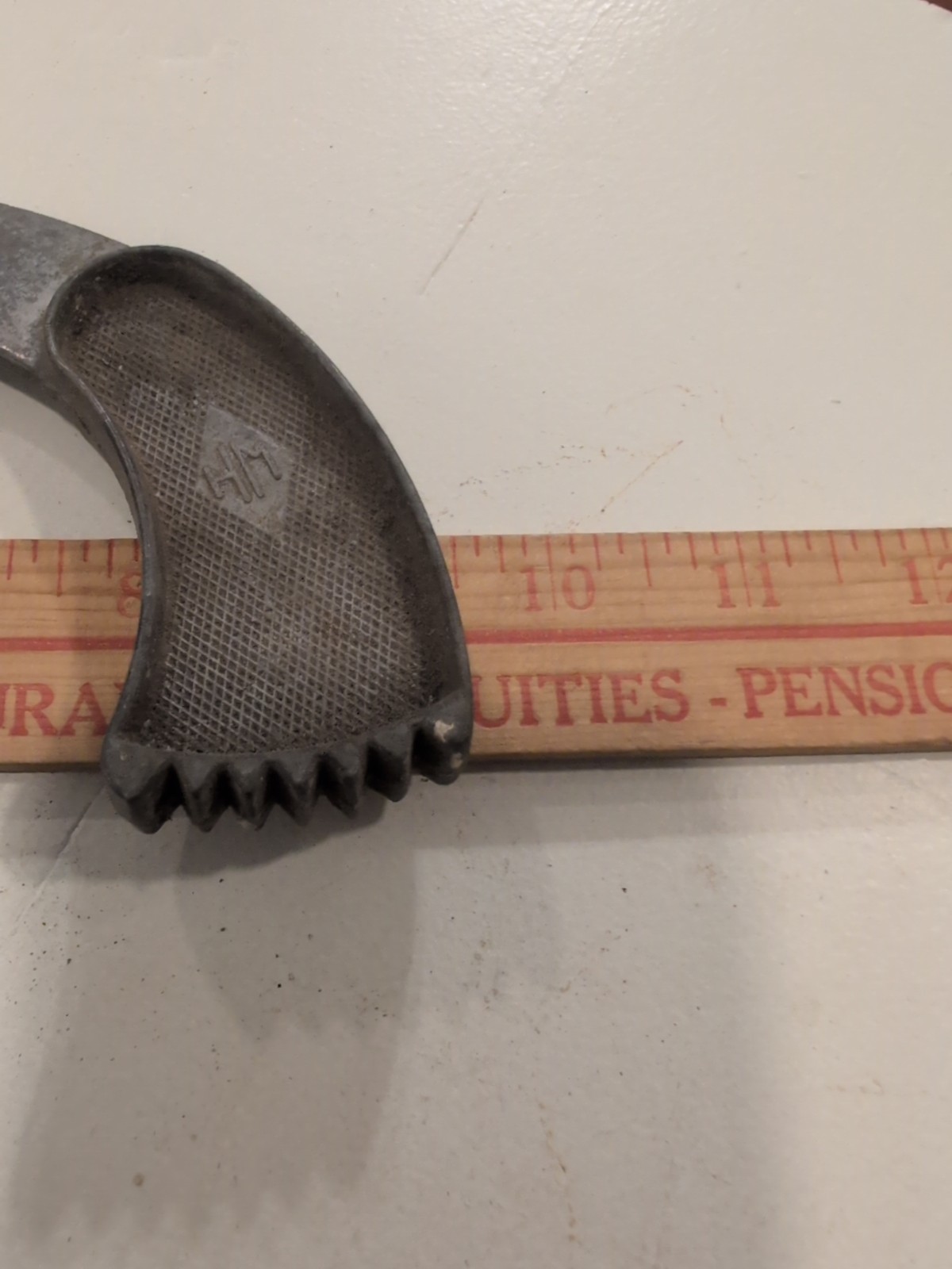Vtg Farmers Elevator Co Summit South Dakota Hacksaw Meat Saw Obert Olson