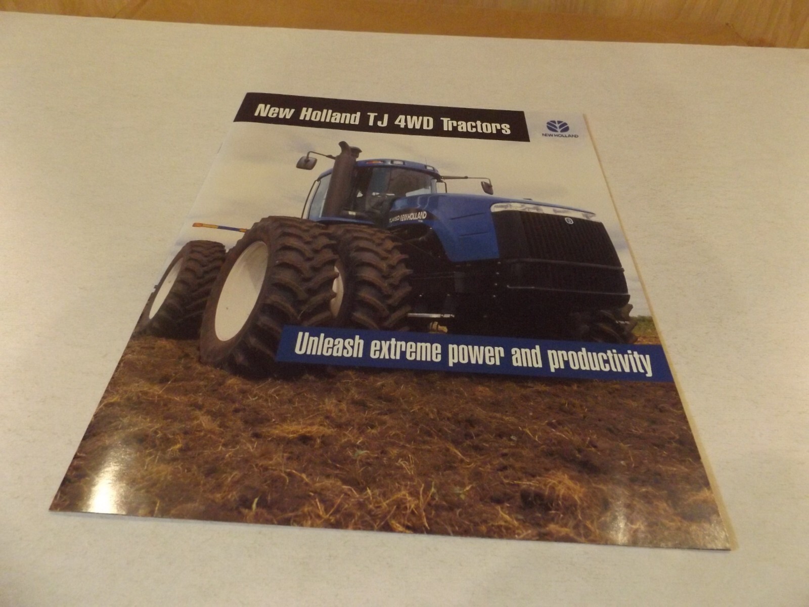 2001 NH TJ 4WD TRACTORS, TJ450 on tractor. LIT # 31032541 100130-2001