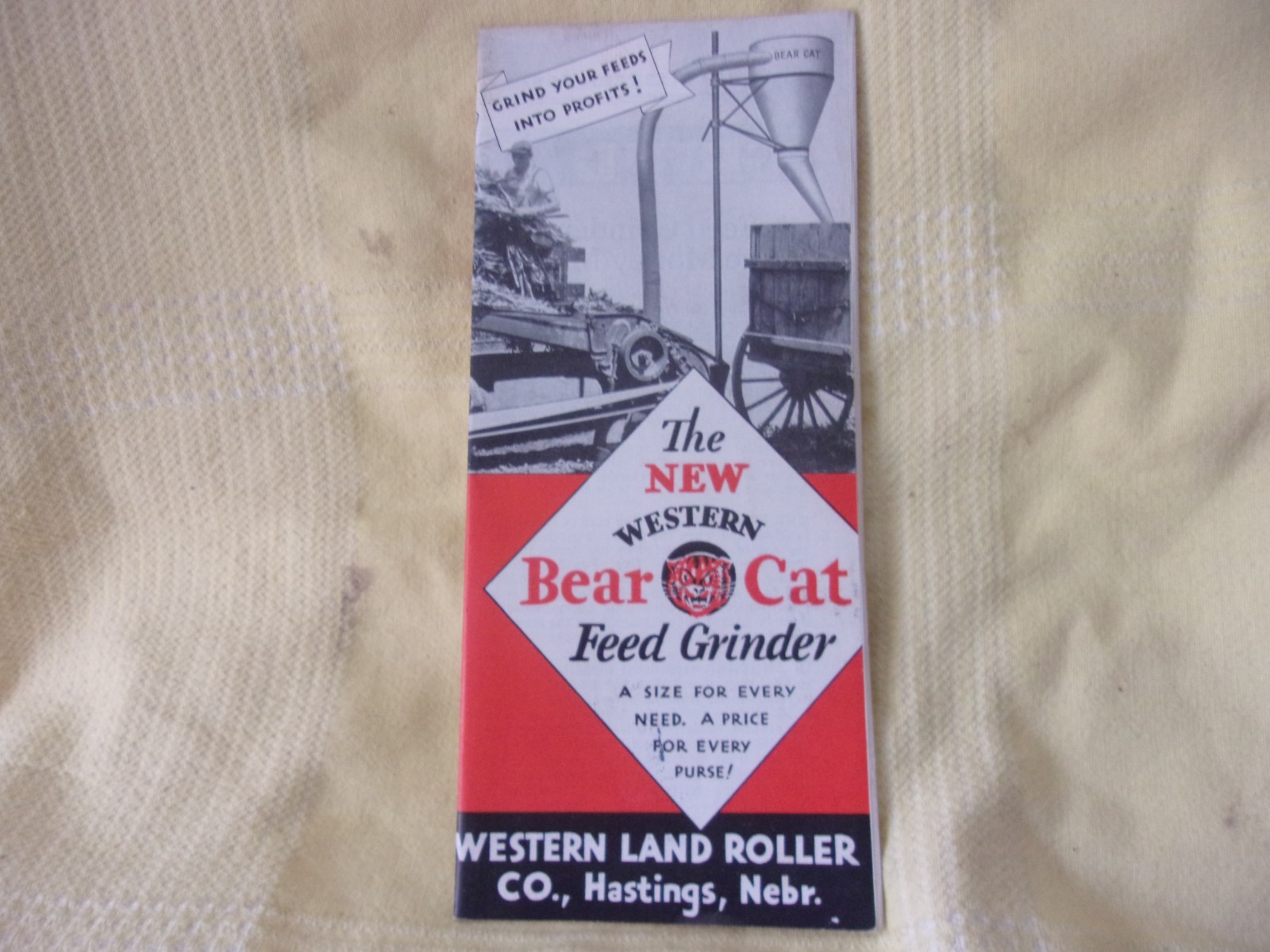 VTG Western Bearcat Feed Grinder Hastings Nebraska Sales Brochure Farm Machinery