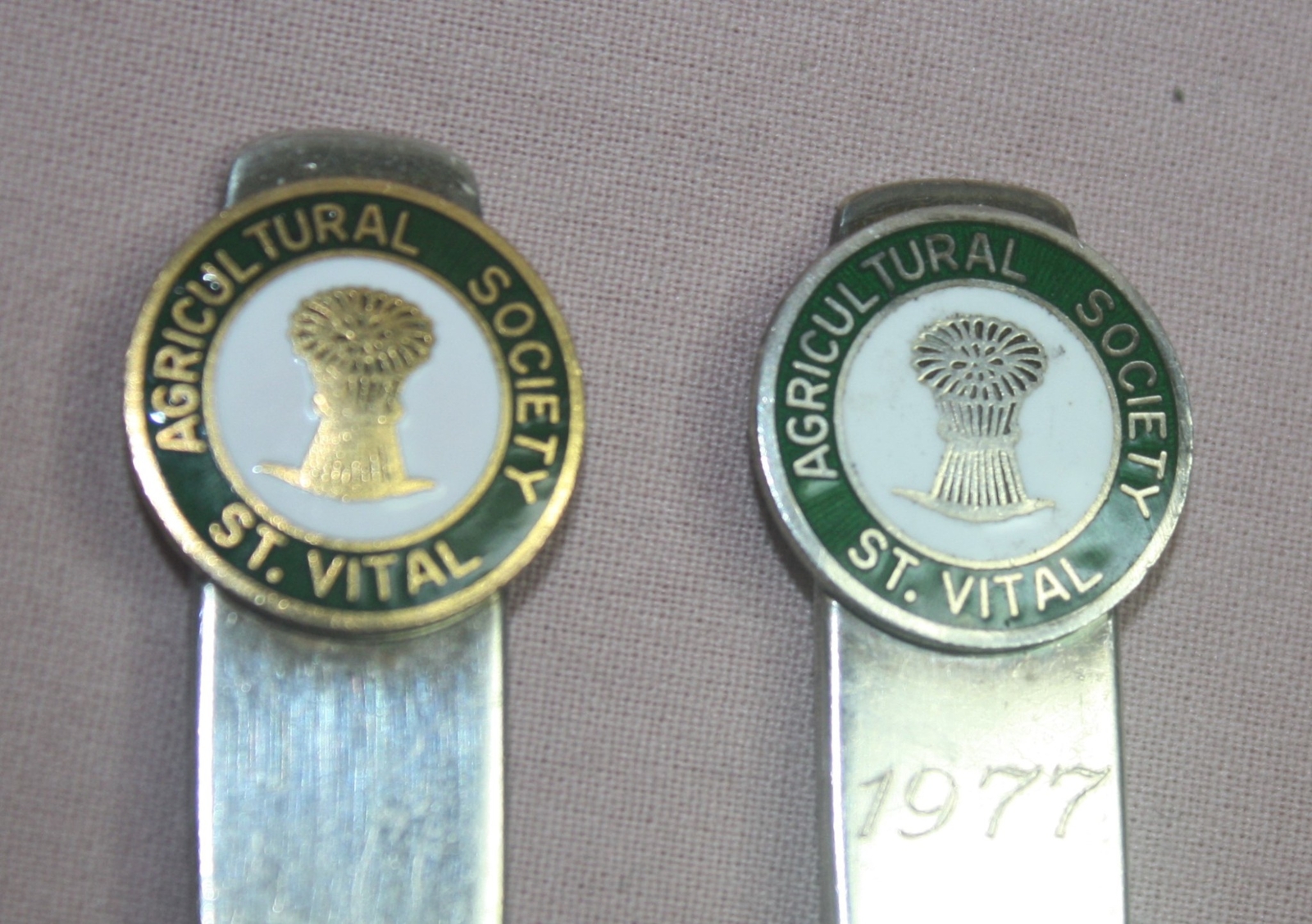 VINTAGE COLLECTIBLE ST. VITAL AGRICULTURAL SOCIETY SOUVENIR SPOON SP-883