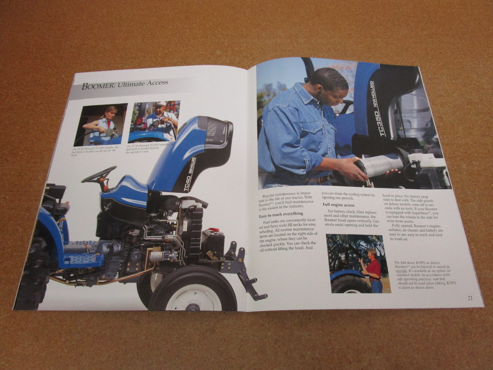 2000 Ford Tractor Boomer Compact Utility catalog sales brochure 32pg ORIGINAL