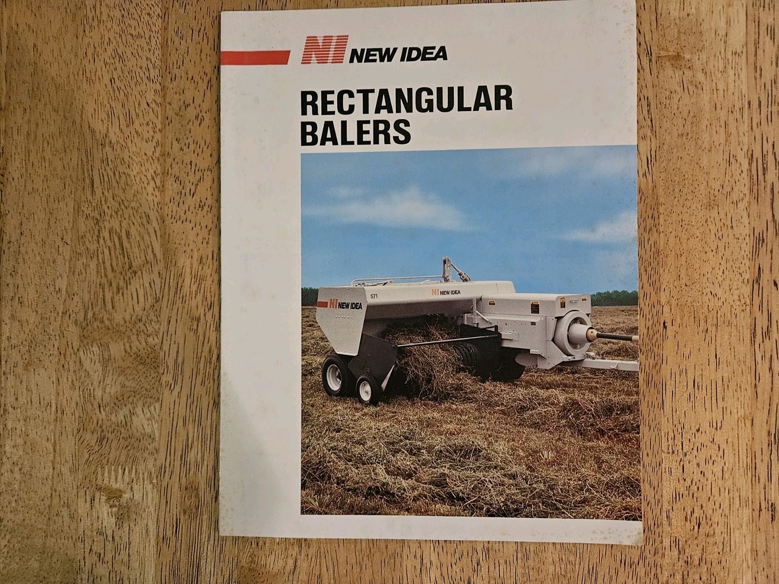 New Idea Rectangular Baler Literature. Model 551 & 571 & 571W