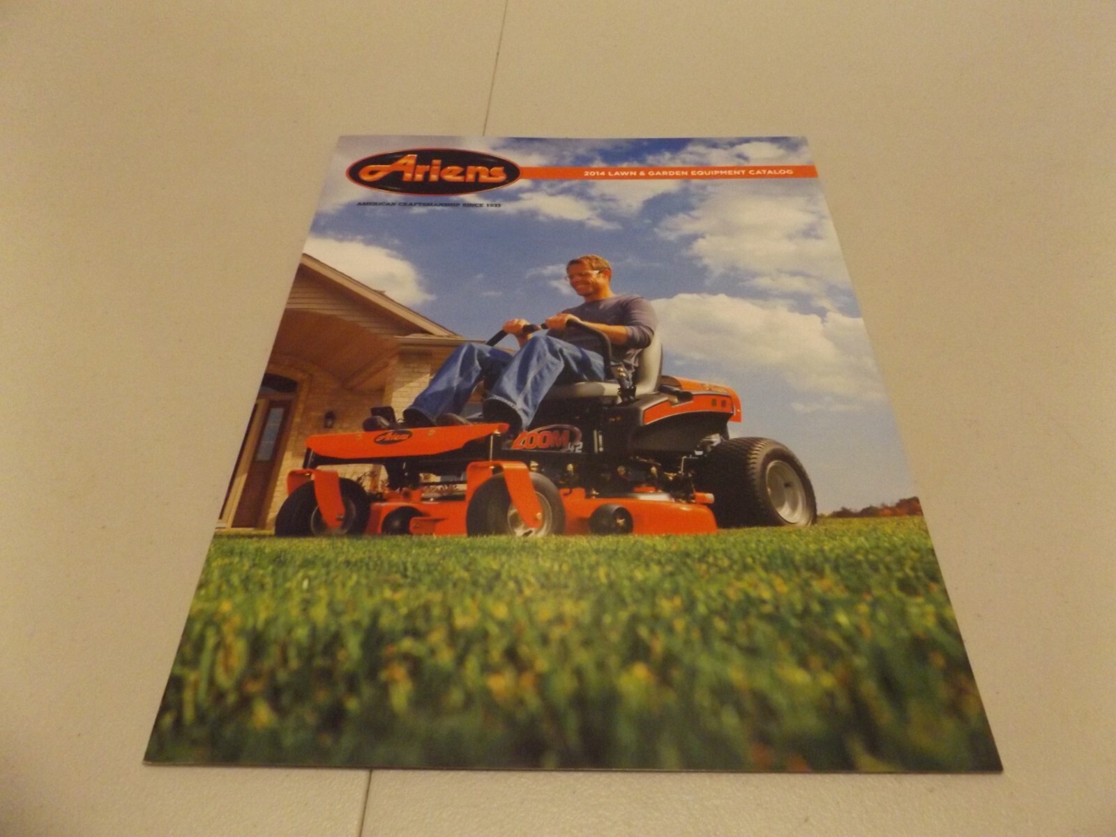ARIENS 2014 LAWN & GARDEN EQUIP. CATALOG, 2014