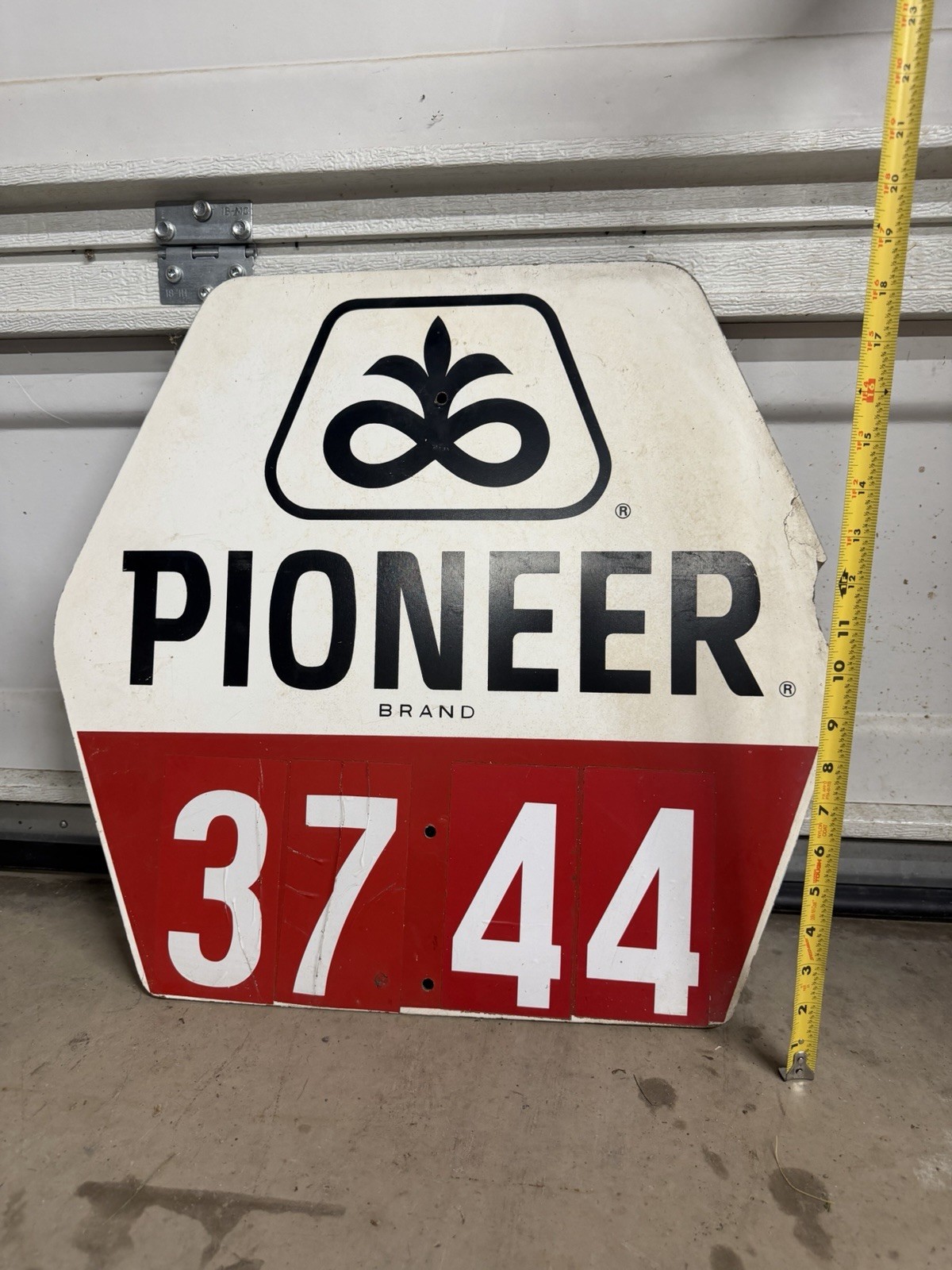 Pioneer Fiberboard Agricultural Farming Sign Numbered At 3744
