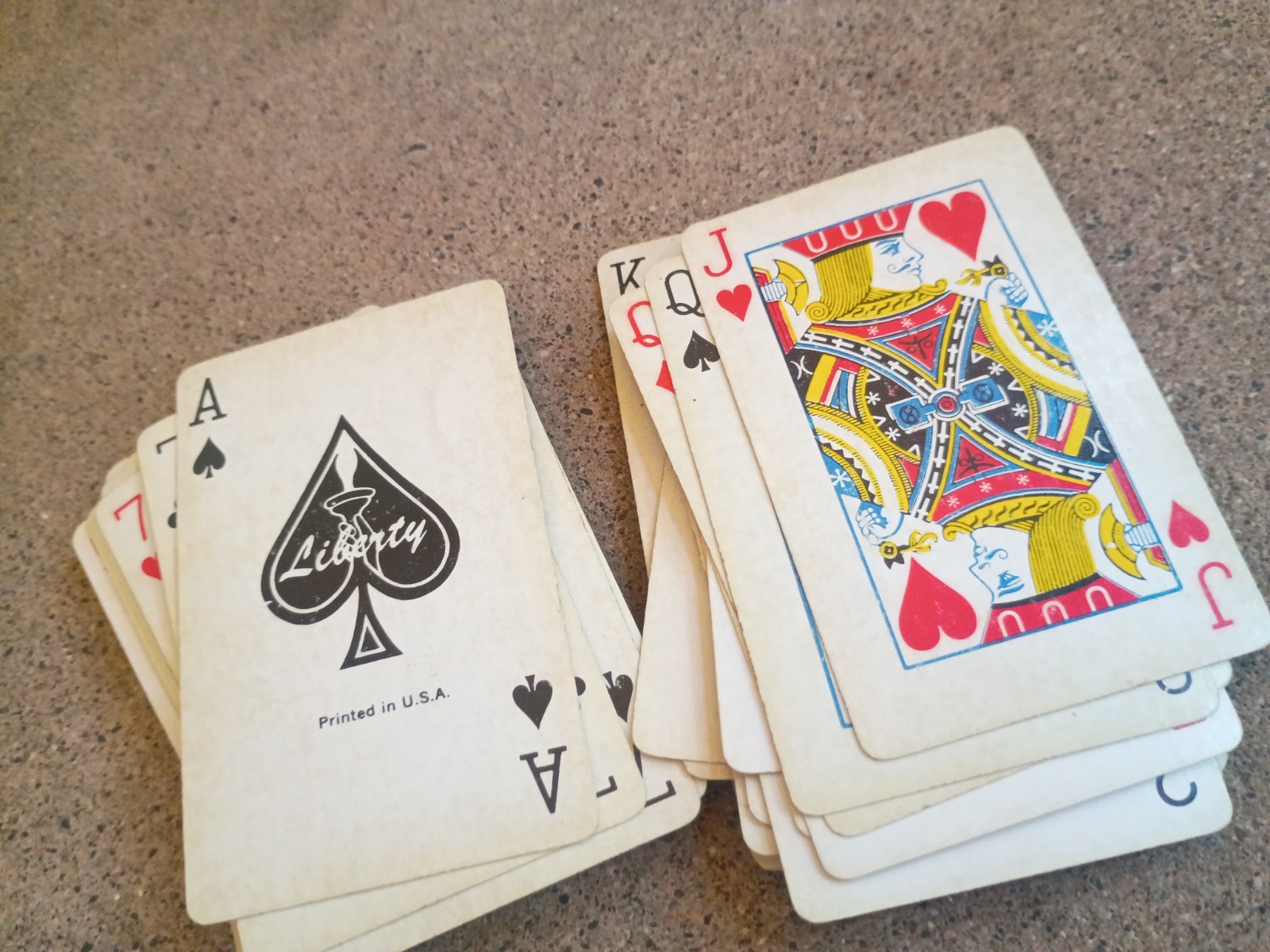 —Vtg Hiniker Company Mankato MN Deck of 54 playing cards Ag Implement Tractor