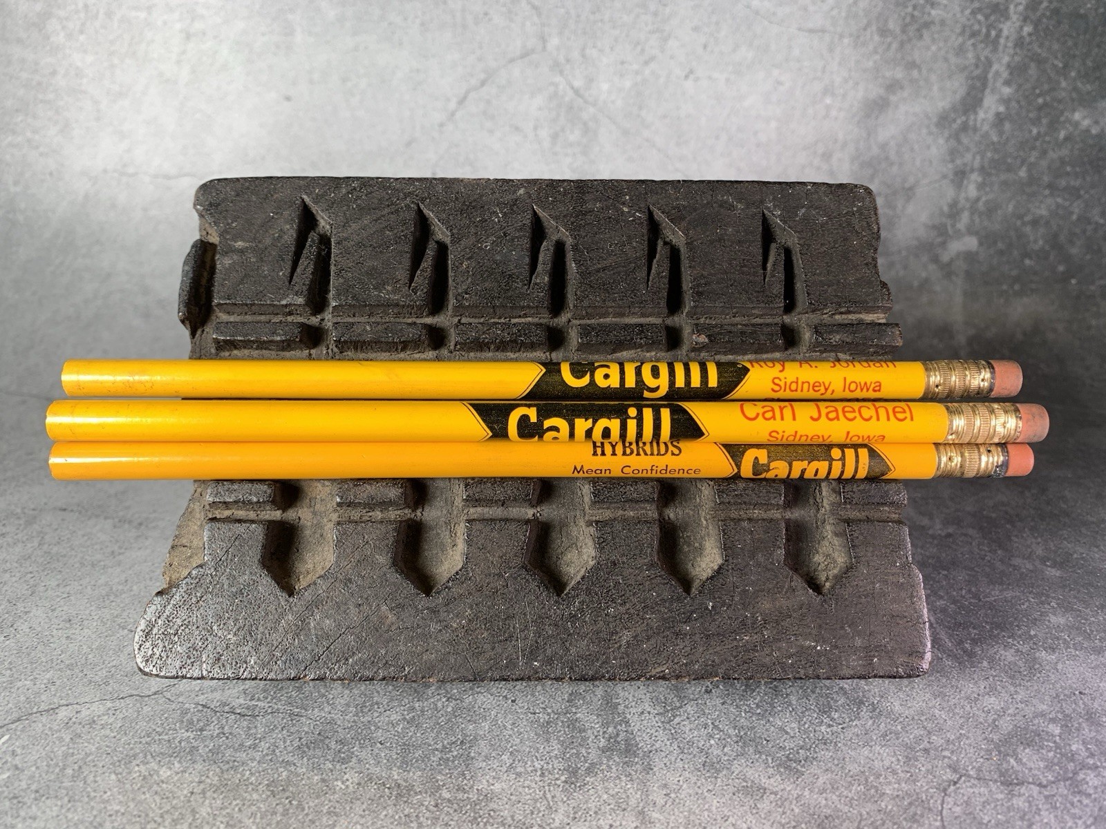 Sidney, Iowa – Cargill Hybrids | Three Vintage Advertising Pencils