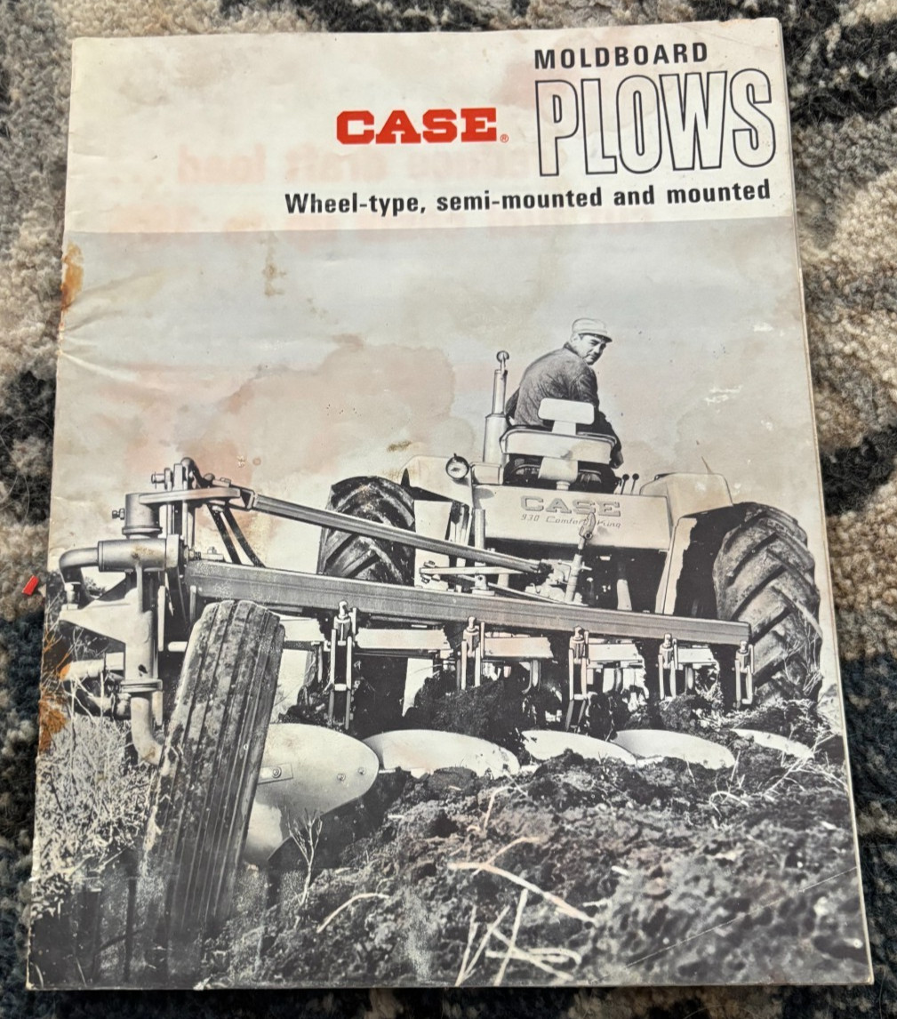 Case Tractor Moldboard Plows Brochure DCPA26