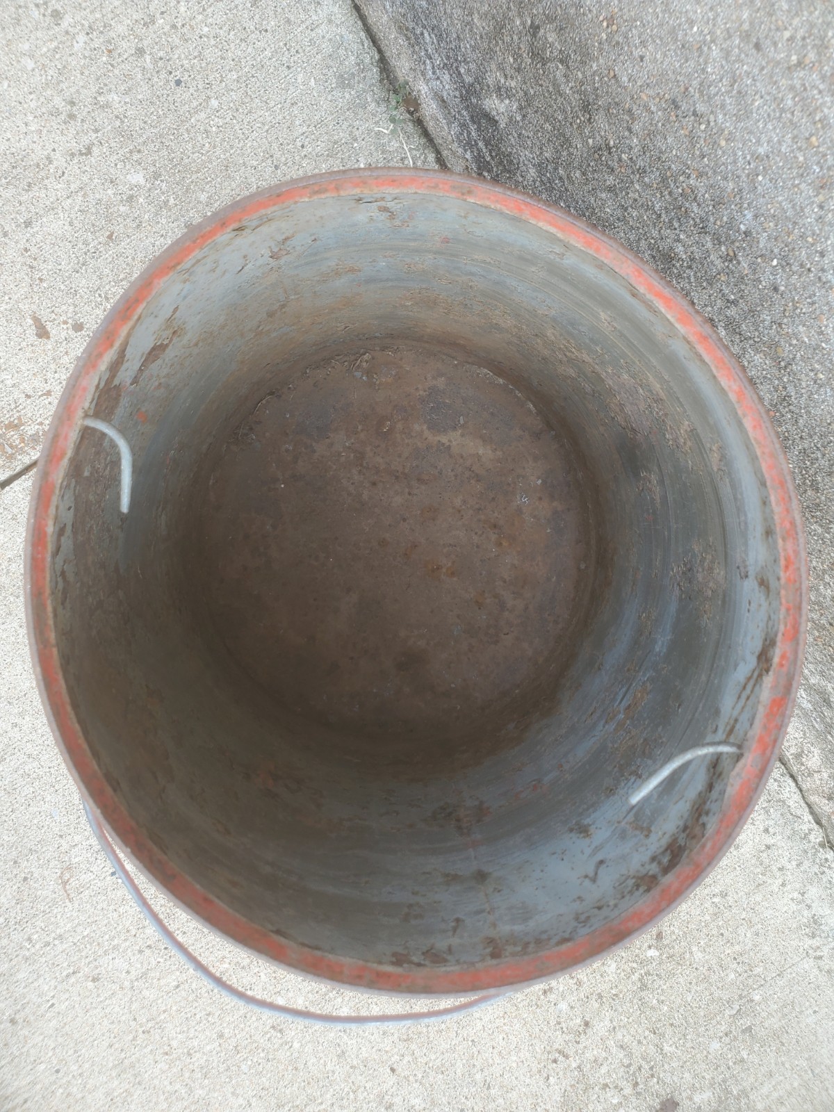5 Gallon Metal Can Amiben Herbicide No Lid Soybean Weed Control Farm Decor #4