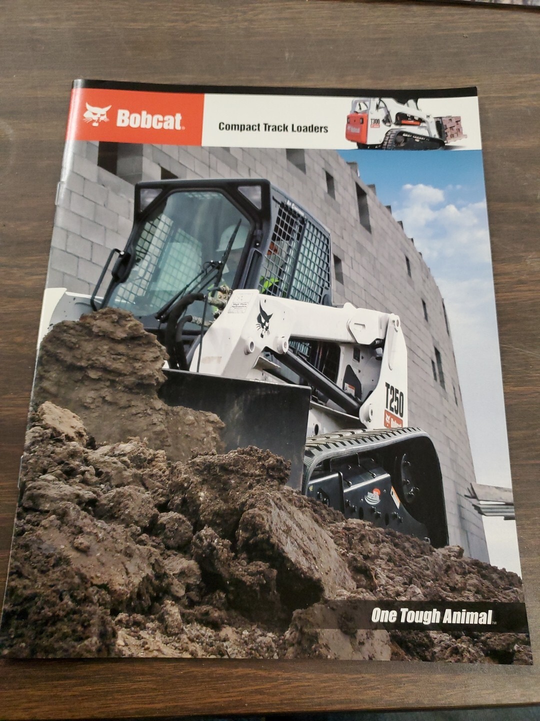 Factory Dealership Specs Brochures Bobcat Compact track Loader Skid Steer