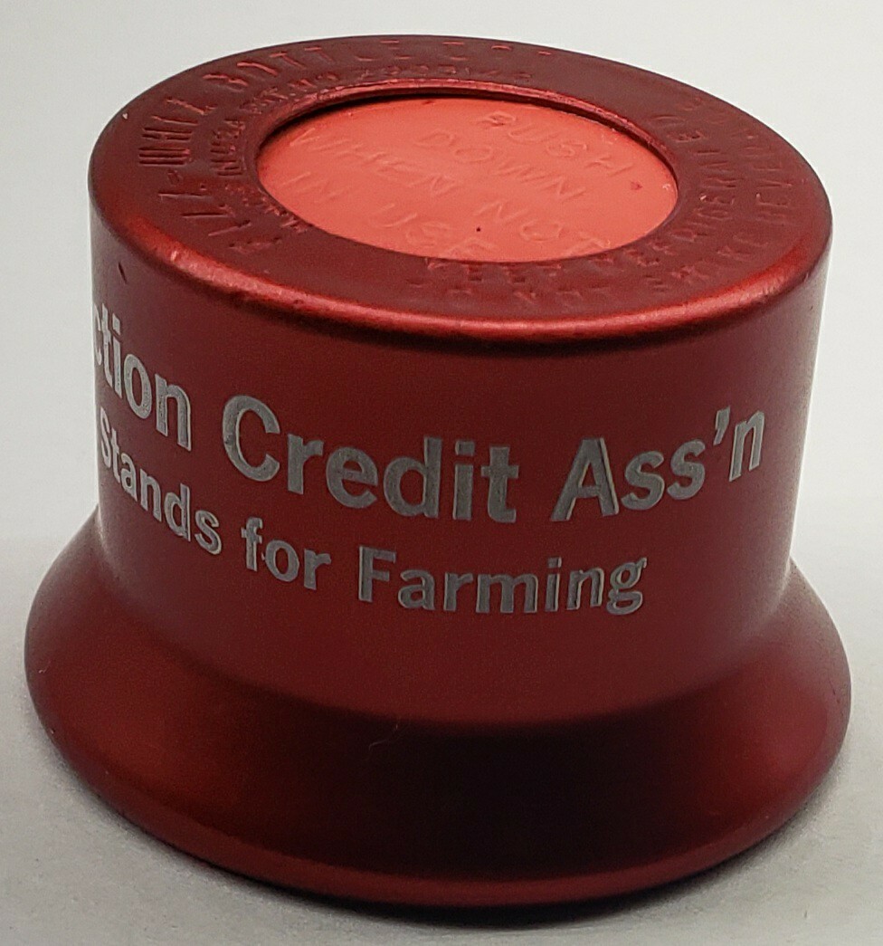 PRODUCTION CREDIT ASSOCIATION PCA FARMING FIZZ-WHIZ BOTTLE CAP (MINT CONDITION)