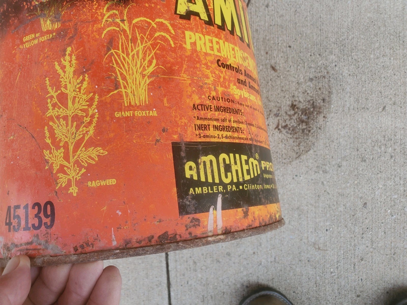 5 Gallon Metal Can Amiben Herbicide No Lid Soybean Weed Control Farm Decor #4