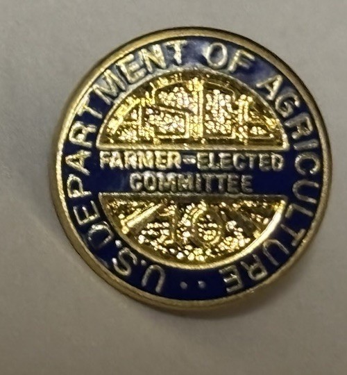 U. S. Department Of Agriculture 10 Yrs Farmer Elected Committee 5/8” Lapel Pin
