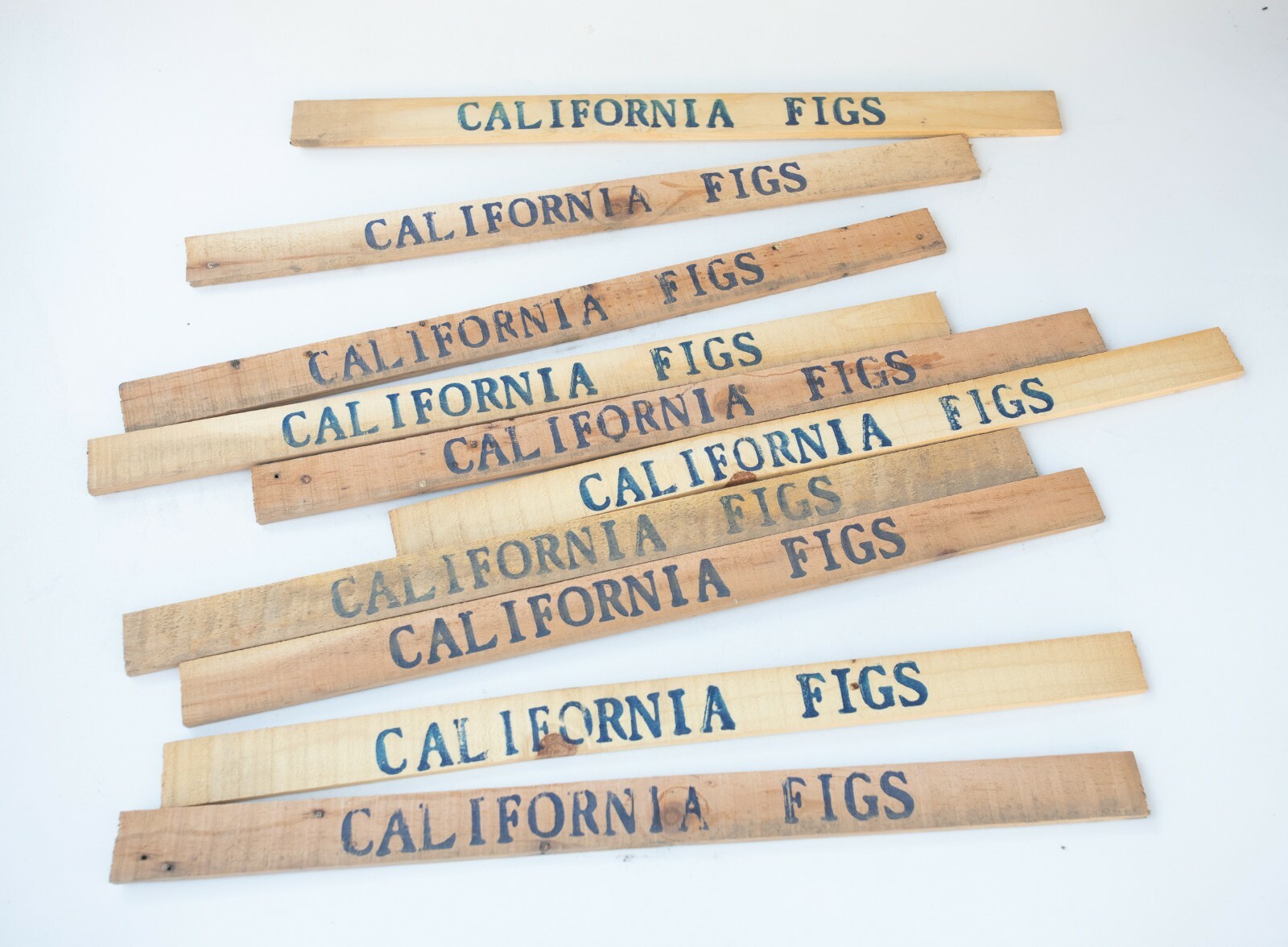 California Figs Wooden Slats (C1L) Fruit Boxes 17.5&Prime; Lot of 4 Advertising