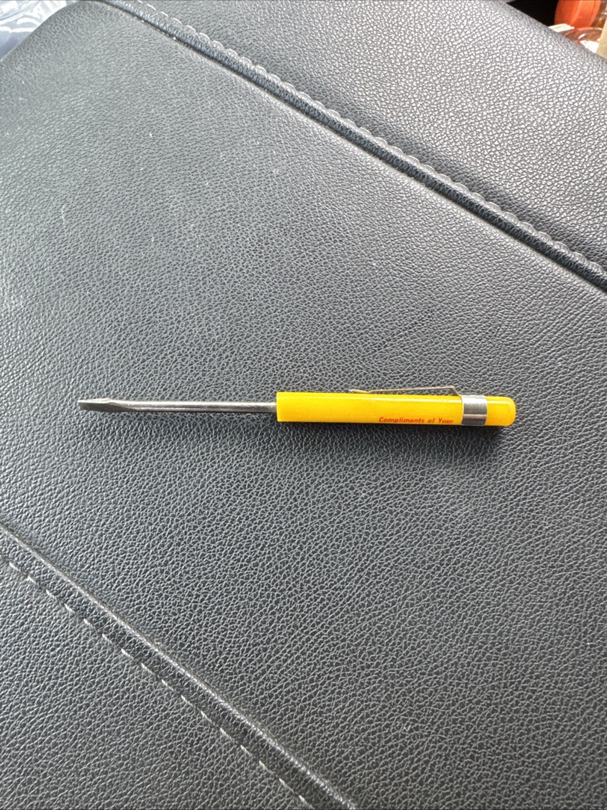 Vintage Sperry New Holland Dealer Advertising Screwdriver With Pocket Clip