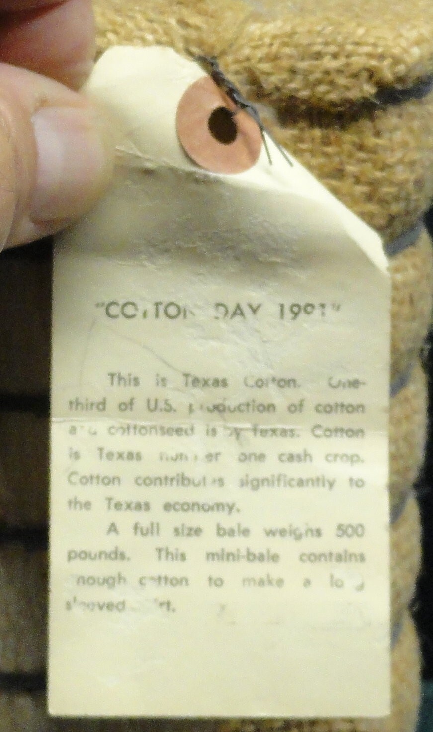 Vintage Miniature Souvenir « Cotton Day 1991 » Texas Cotton Bale — LOOK
