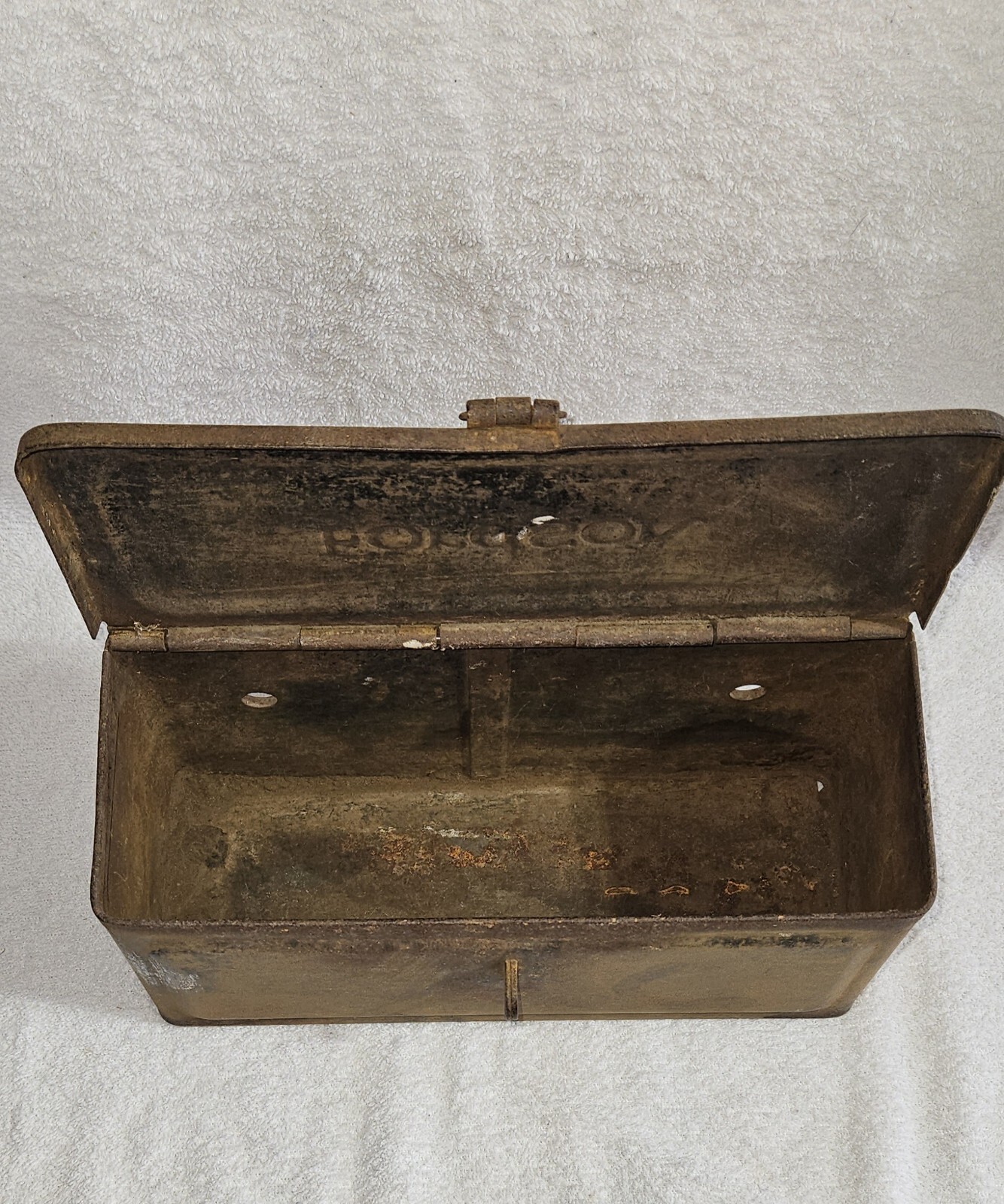 Vintage Fordson Tractor Tool Utility Box Embossed Lid Locking Clasp Early 1900&rsquo;s