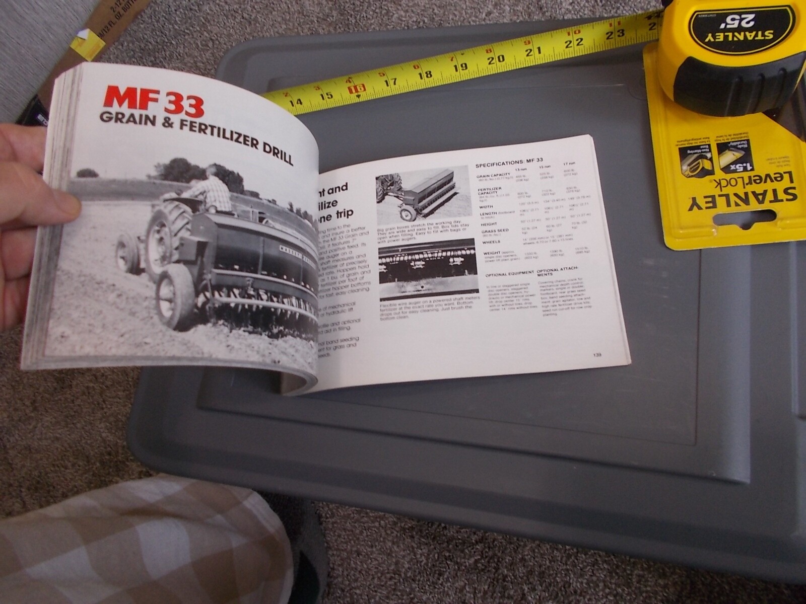 1979 ? MASSEY-FERGUSON FARM MACHINERY GUIDE 194 PAGES TRACTOR IMPLEMENTS
