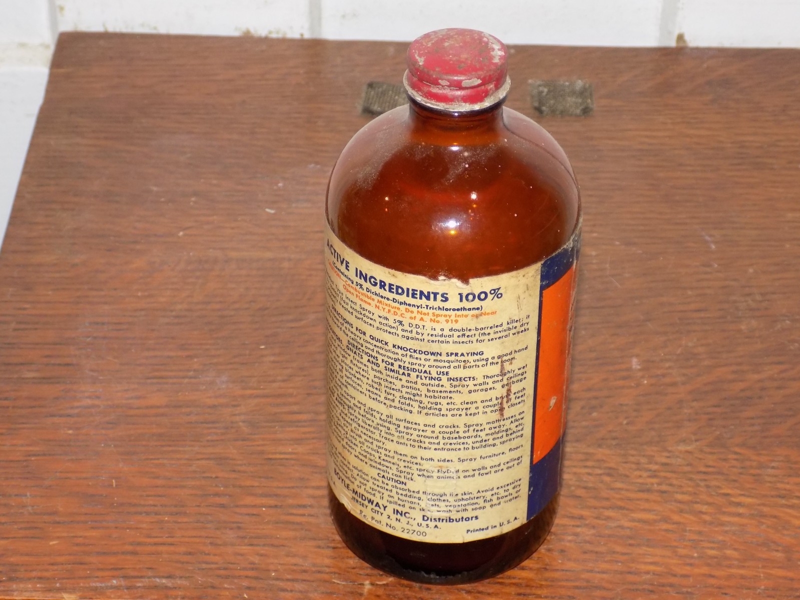 Vintage Flyded Inspect Spray EMPTY 1 Pint Bottle with Paper label