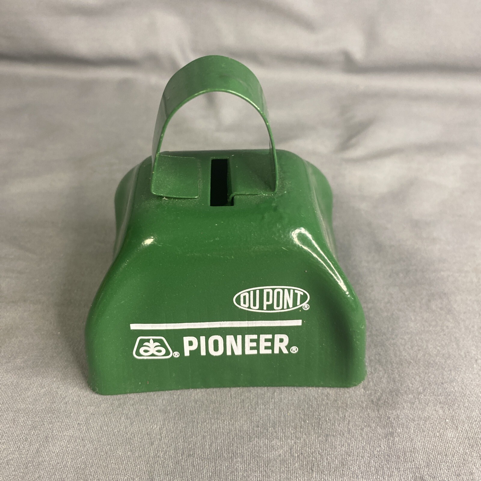 Du Pont Pioneer Cowbell Advertiser