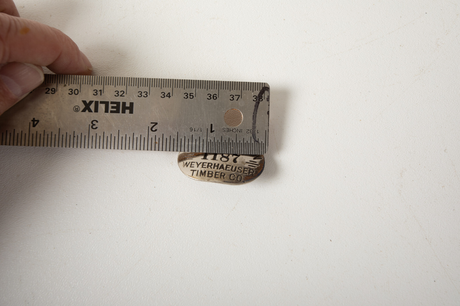 Weyerhaeuser Timber Co Employee Badge (B10B) Pulp Division (JSF6) Longview 1187