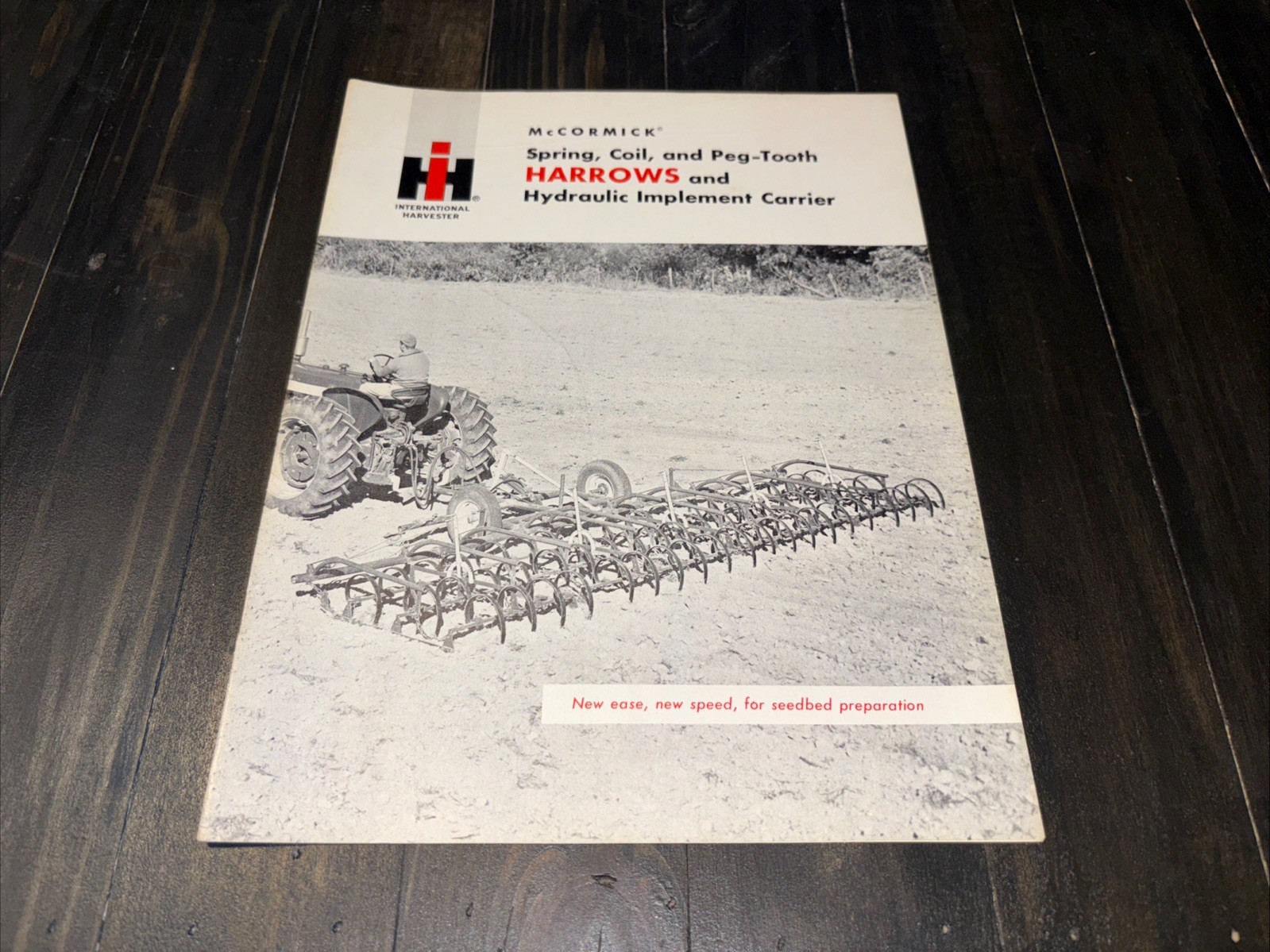 IH McCormick Spring, Coil & Peg-Tooth Harrows & Hydraulic Impl. Sales Brochure