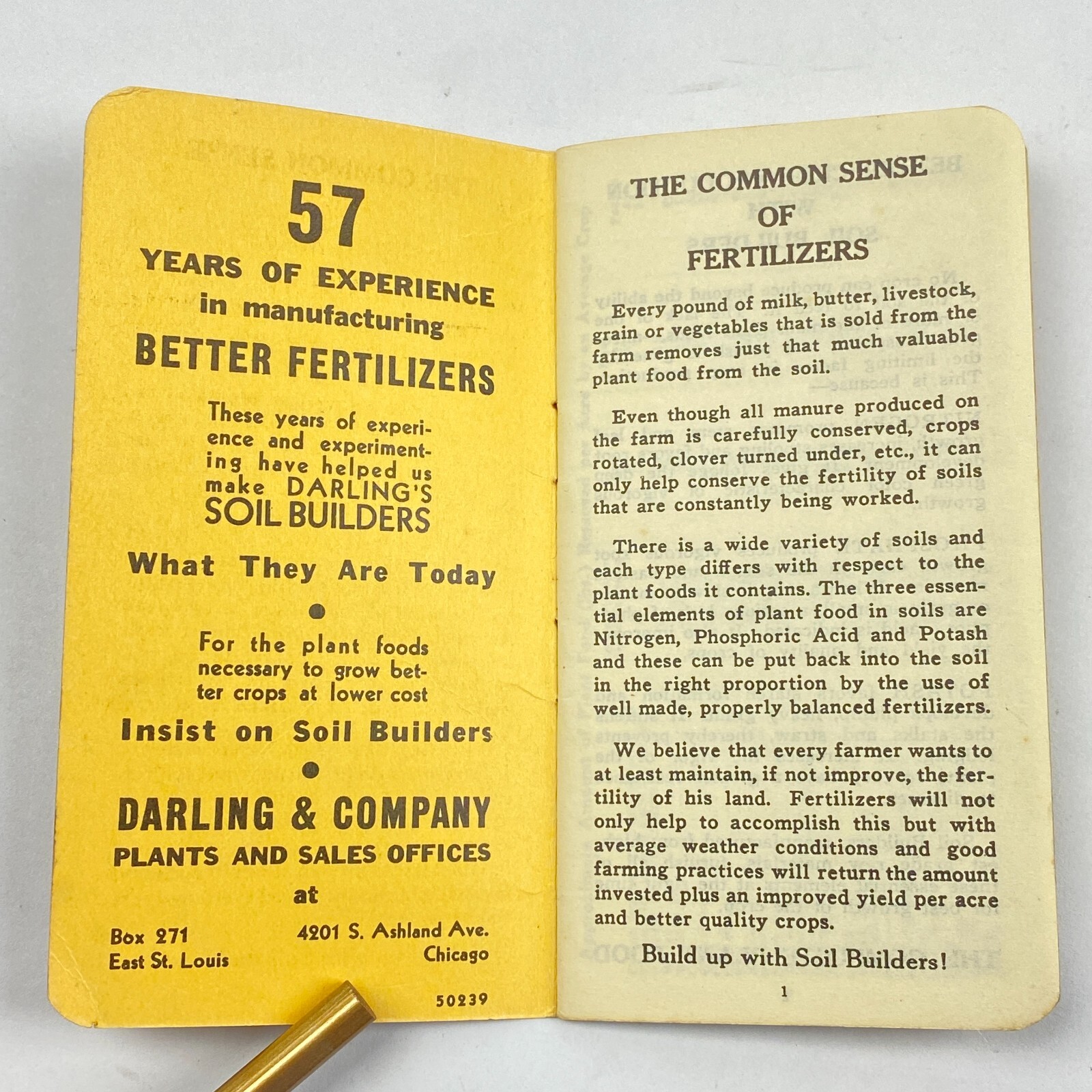 1939 Darling&rsquo;s Soil Builders Note Pad Pocket Calendar Memo Fertilizer US Vintage