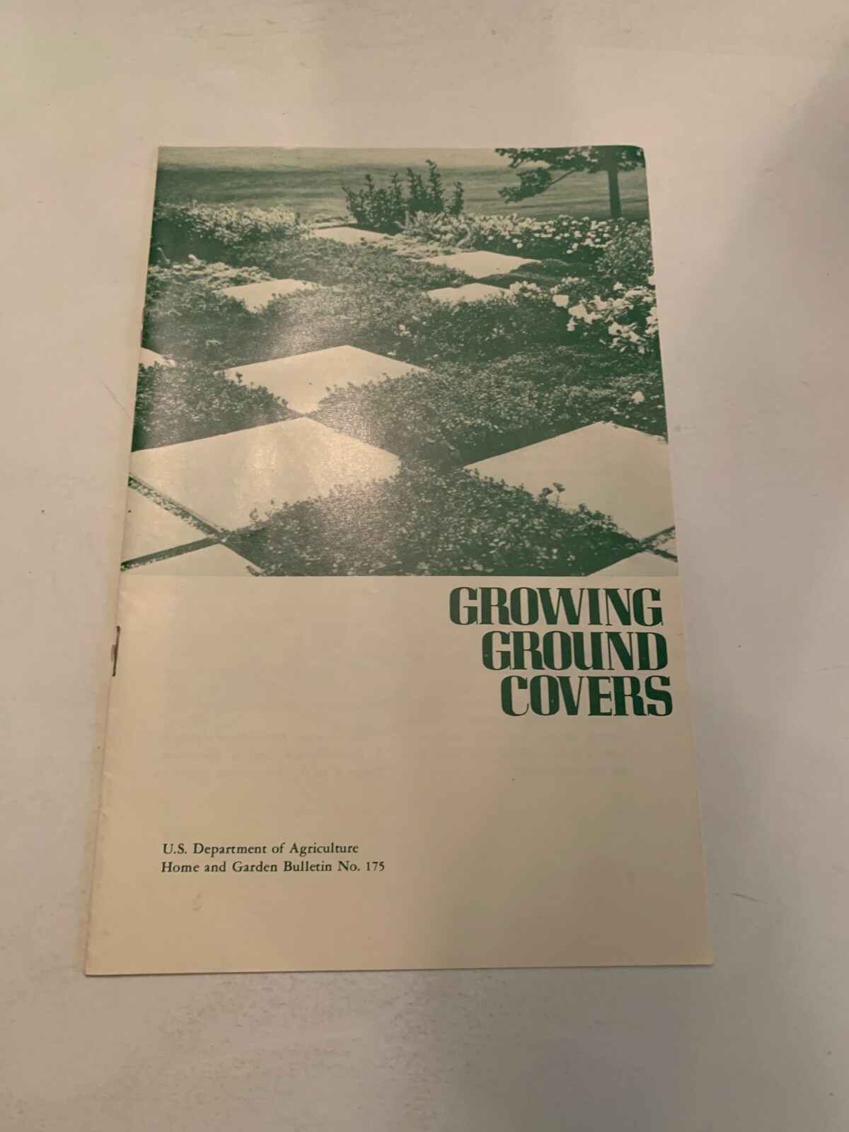 1975 Growing Ground Covers US Department Of Agriculture Booklet