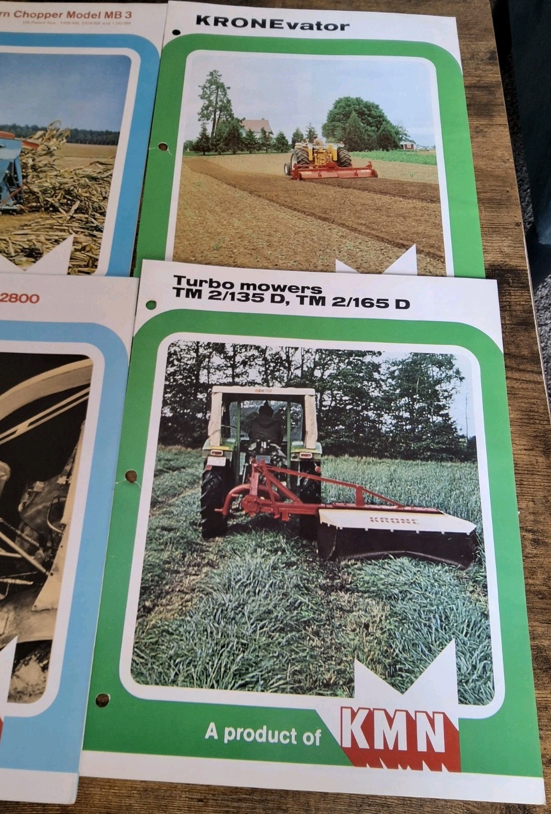 KNM Brochures Corn Chopper KRONEvator Fertilizer Spreaders Silo Unloader Mowers