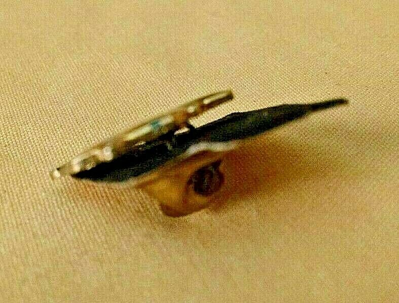TRACTOR PIN NOS BLUE GOLD BLACK METAL BACK 1 X 13/16 LAPEL HAT DUAL WHEEL CAB.