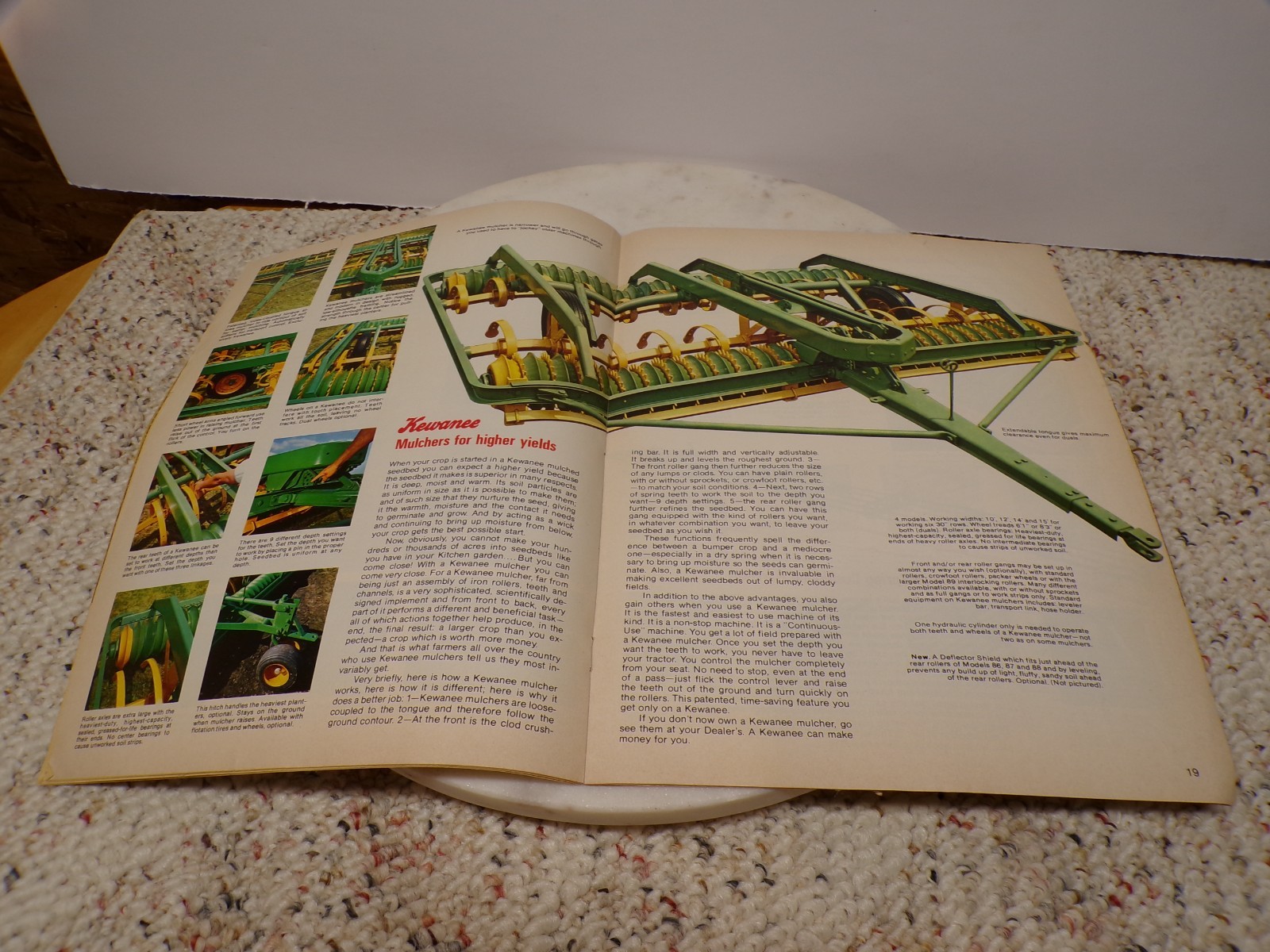 Kewanee Disks-Mulchers-Cultivators-Hoes Farm Machinery Color Catalog Illinois